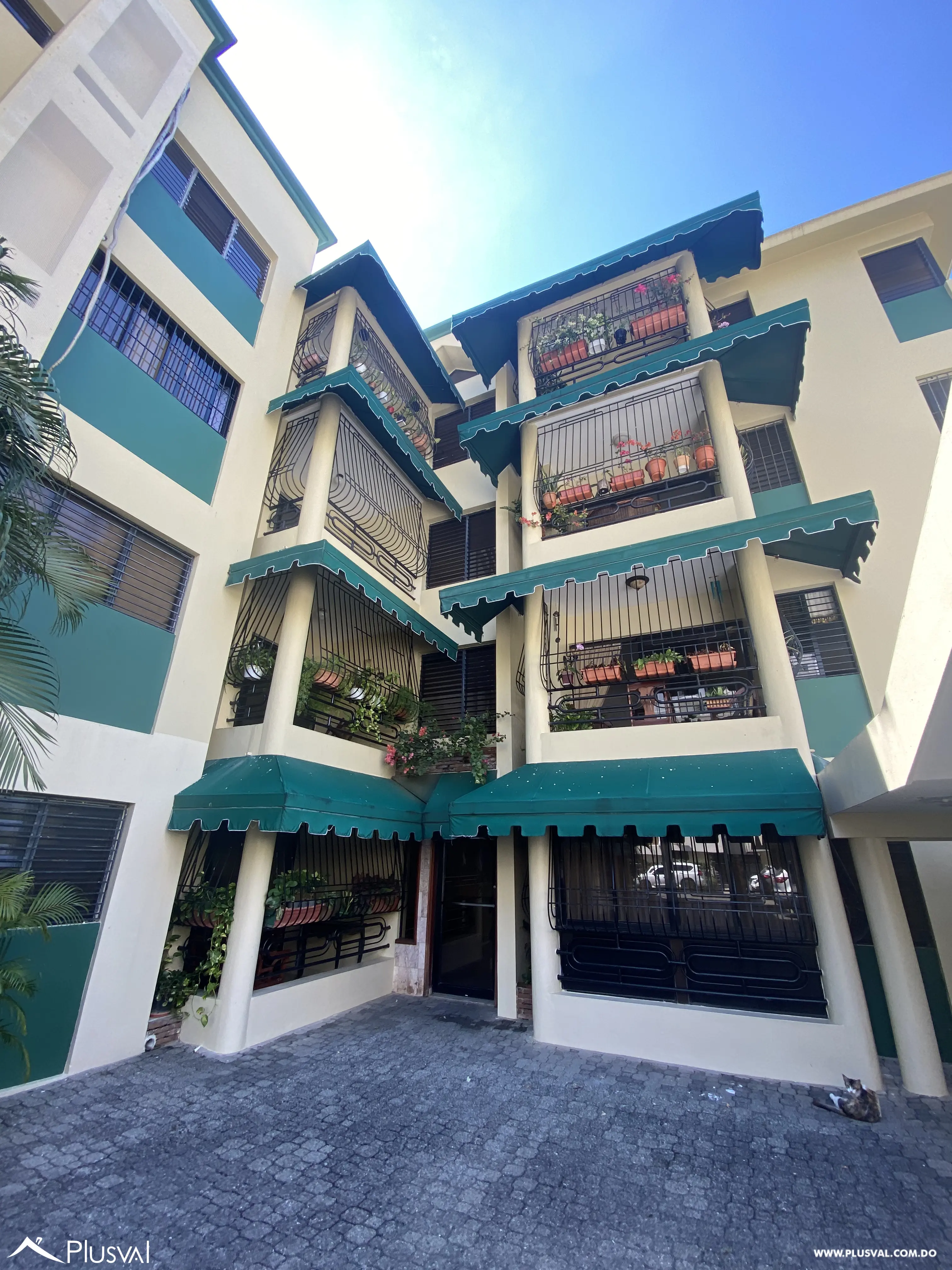 Venta Apartamento Clásico en Evaristo Morales, cerca de la Churchill 464228