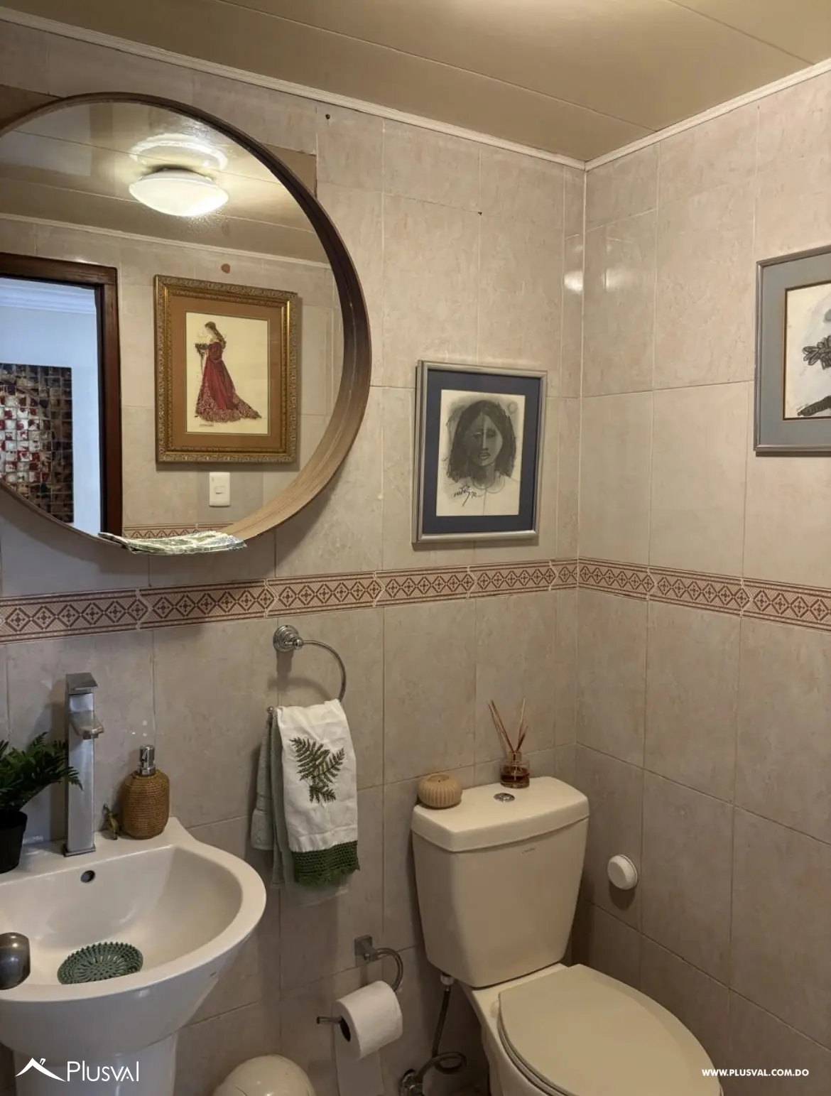 Amplio y hermoso apartamento en Naco 488177