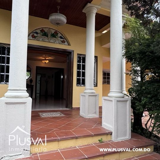 Casa de 2 niveles en El Ducado, sector Los Ríos 380321