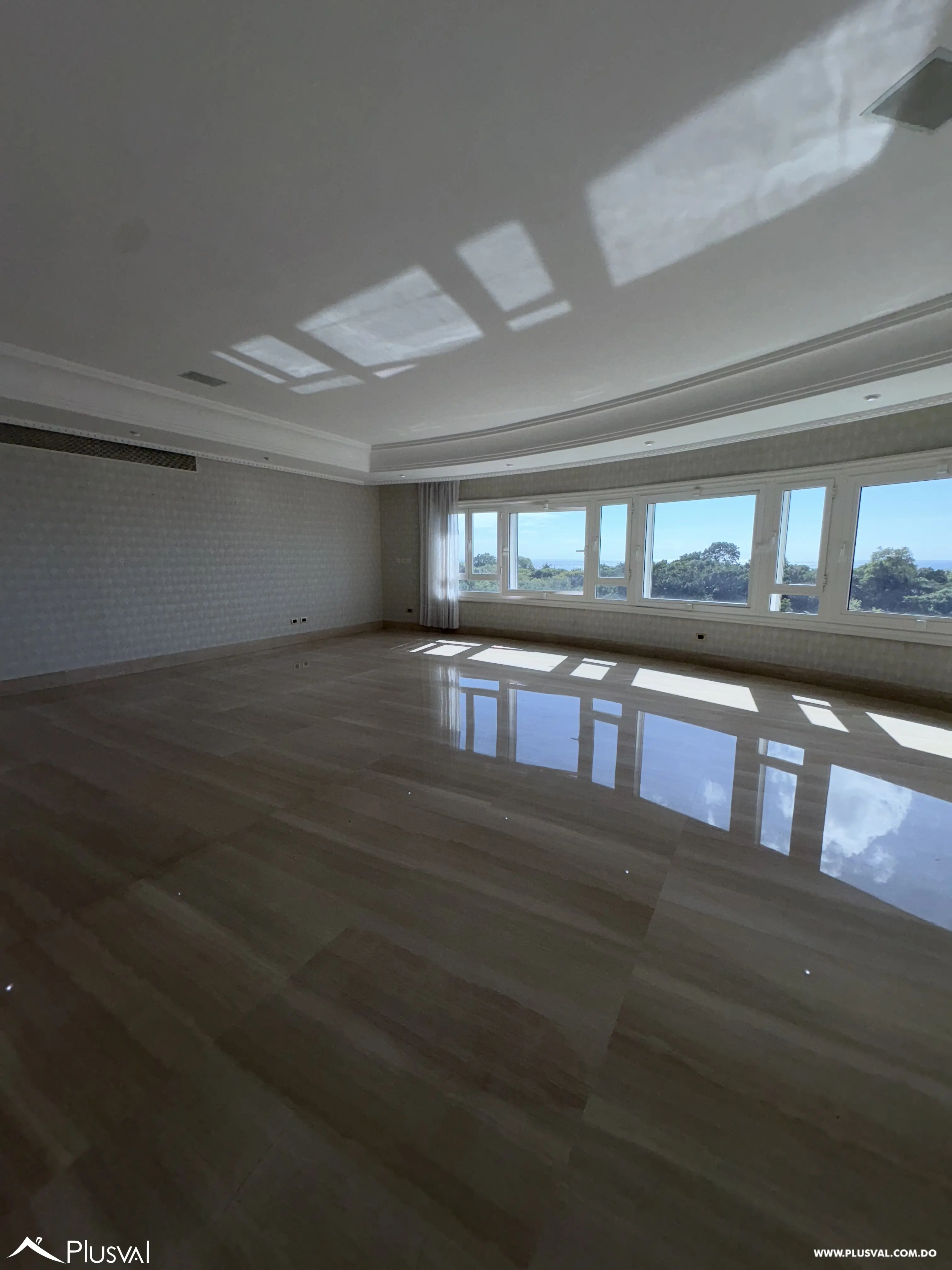 Apartamento en alquiler en plena Anacaona frente al parque 481985