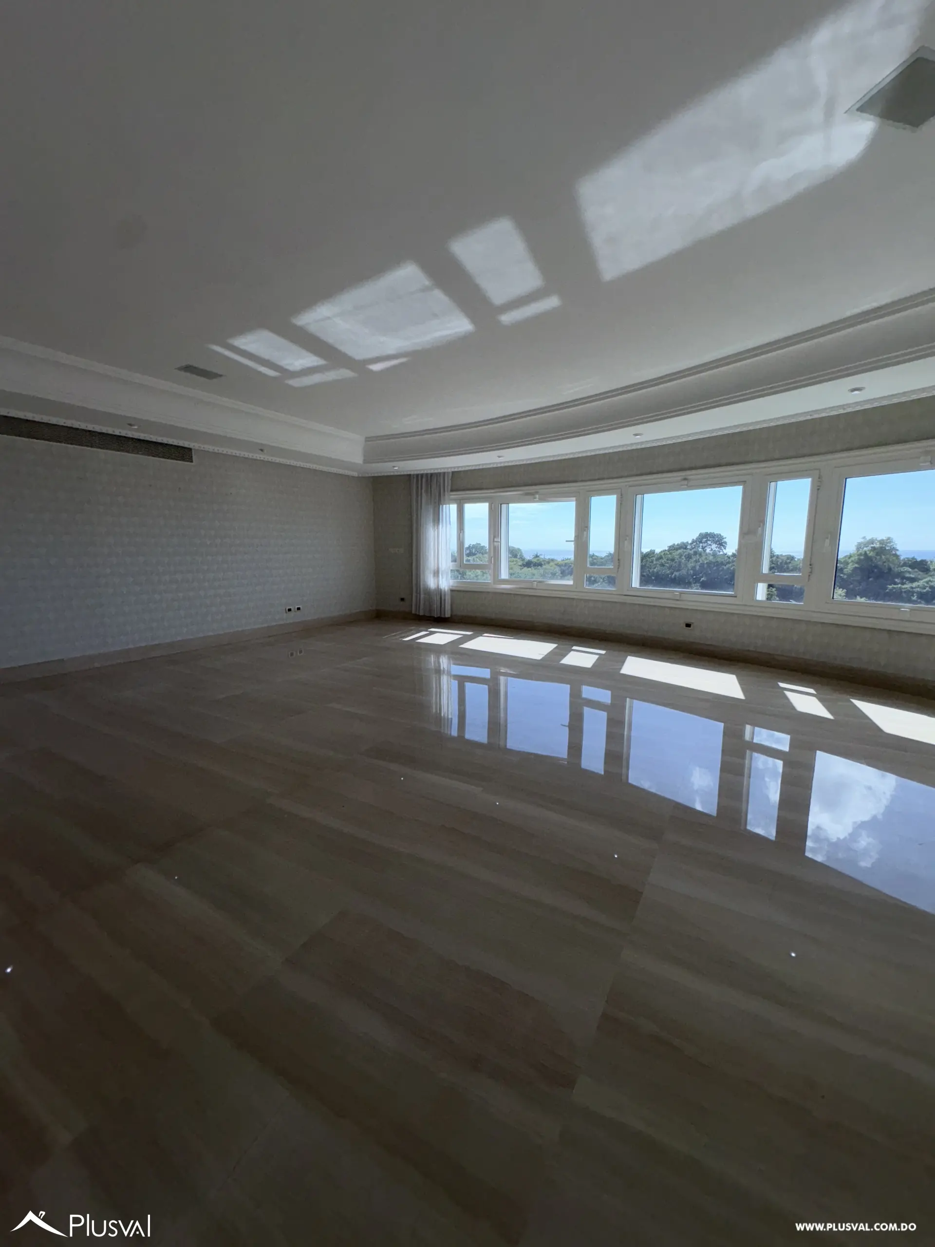 Apartamento en alquiler en plena Anacaona frente al parque 481985