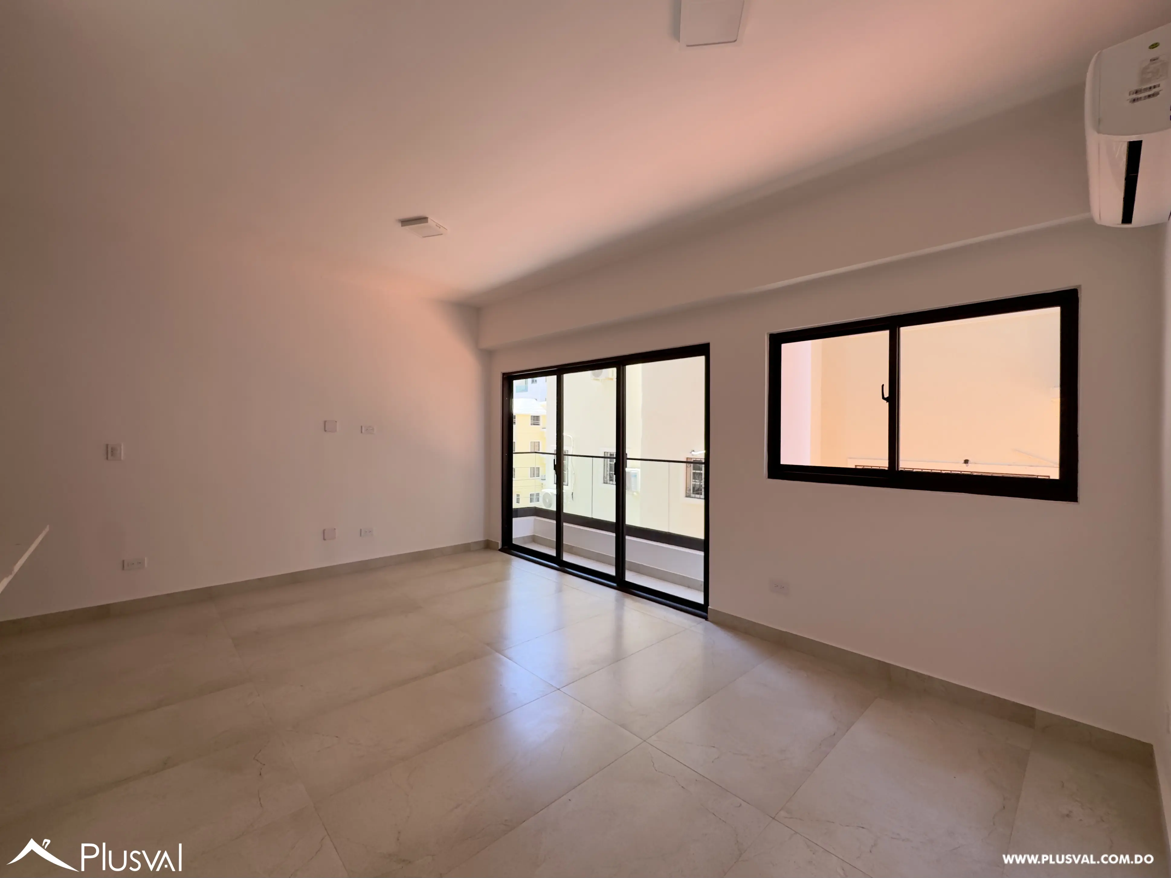 Alquilo apartamento de una habitacion en Evaristo Morales. 484191