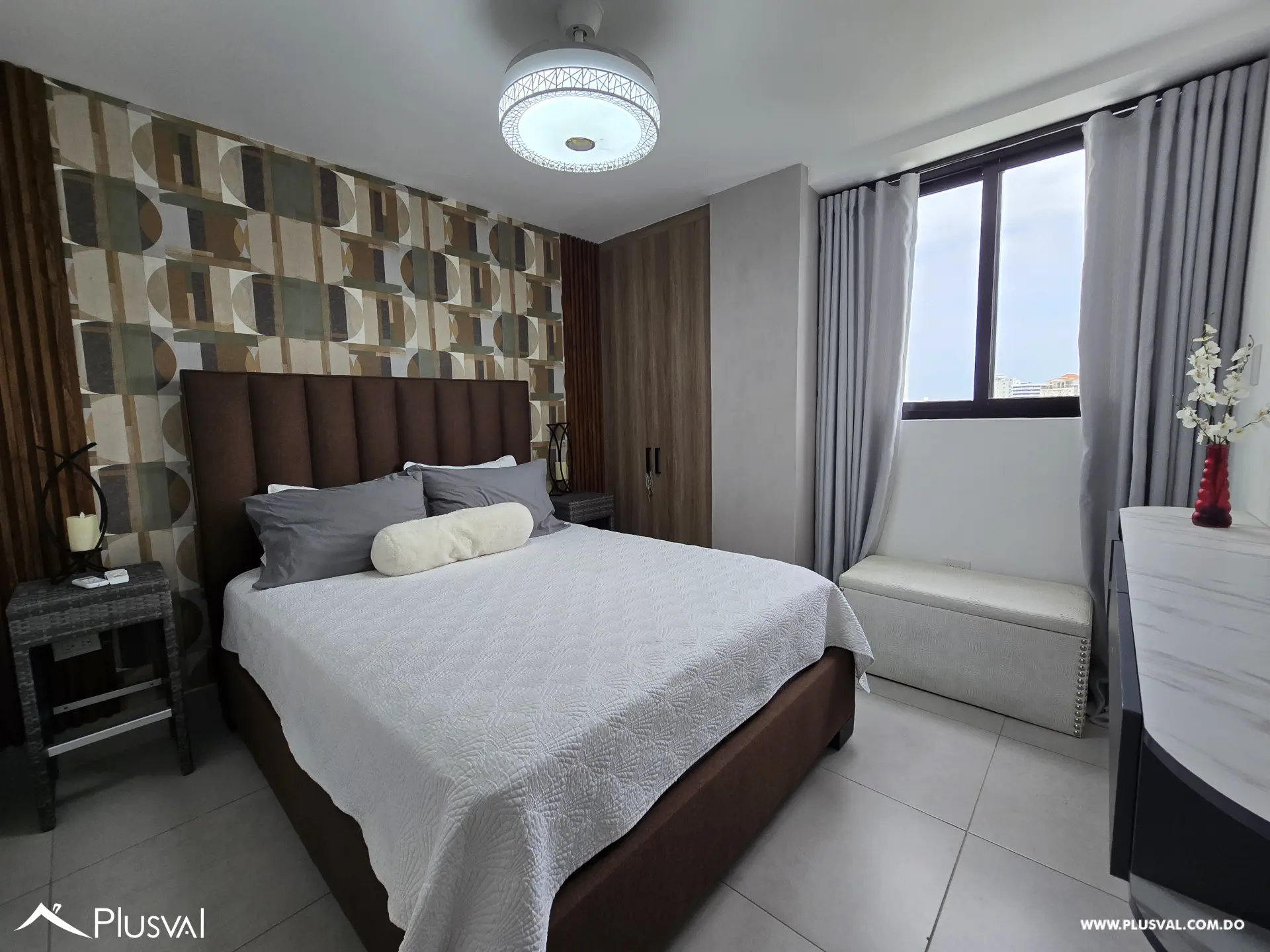 Apartamento moderno en Ribeira X con vistas panorámicas y amenidades exclusivas en La Esmeralda 517573
