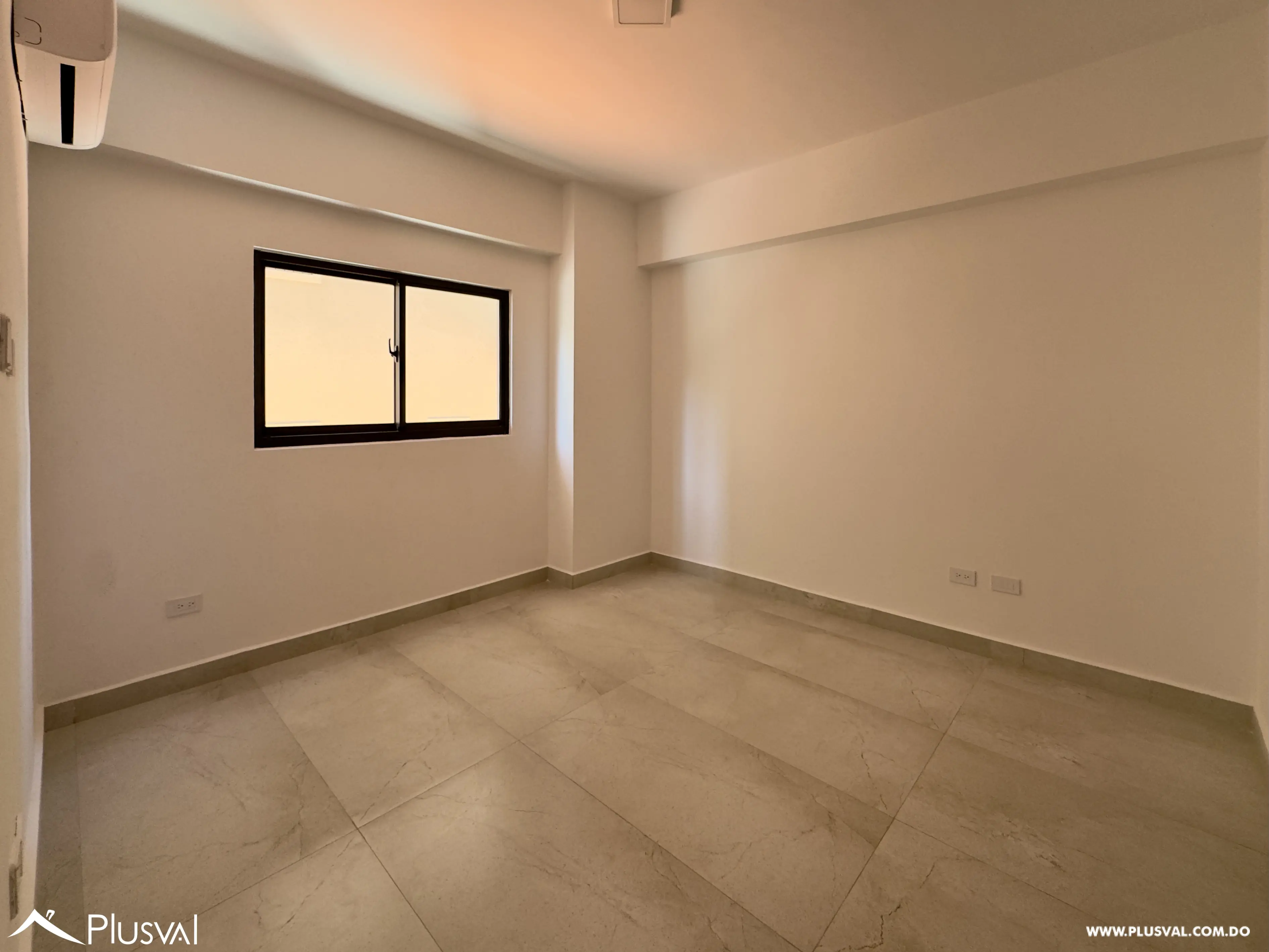 Alquilo apartamento de una habitacion en Evaristo Morales. 484197