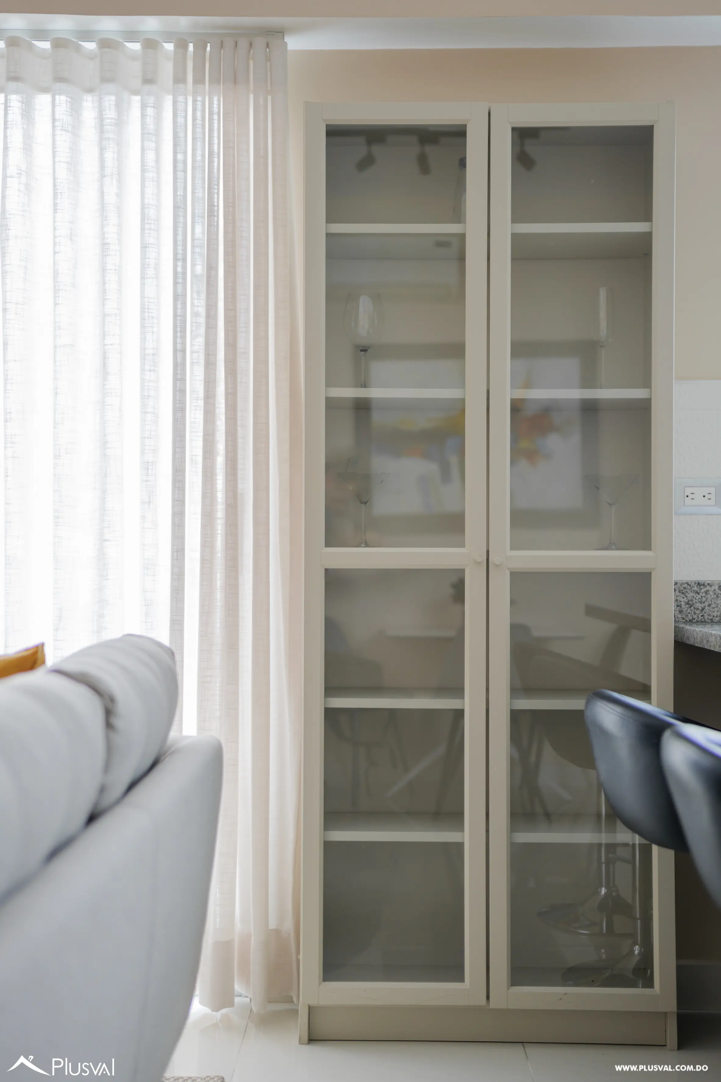 Apartamento de 1 habitación amueblado full en Piantini 517396