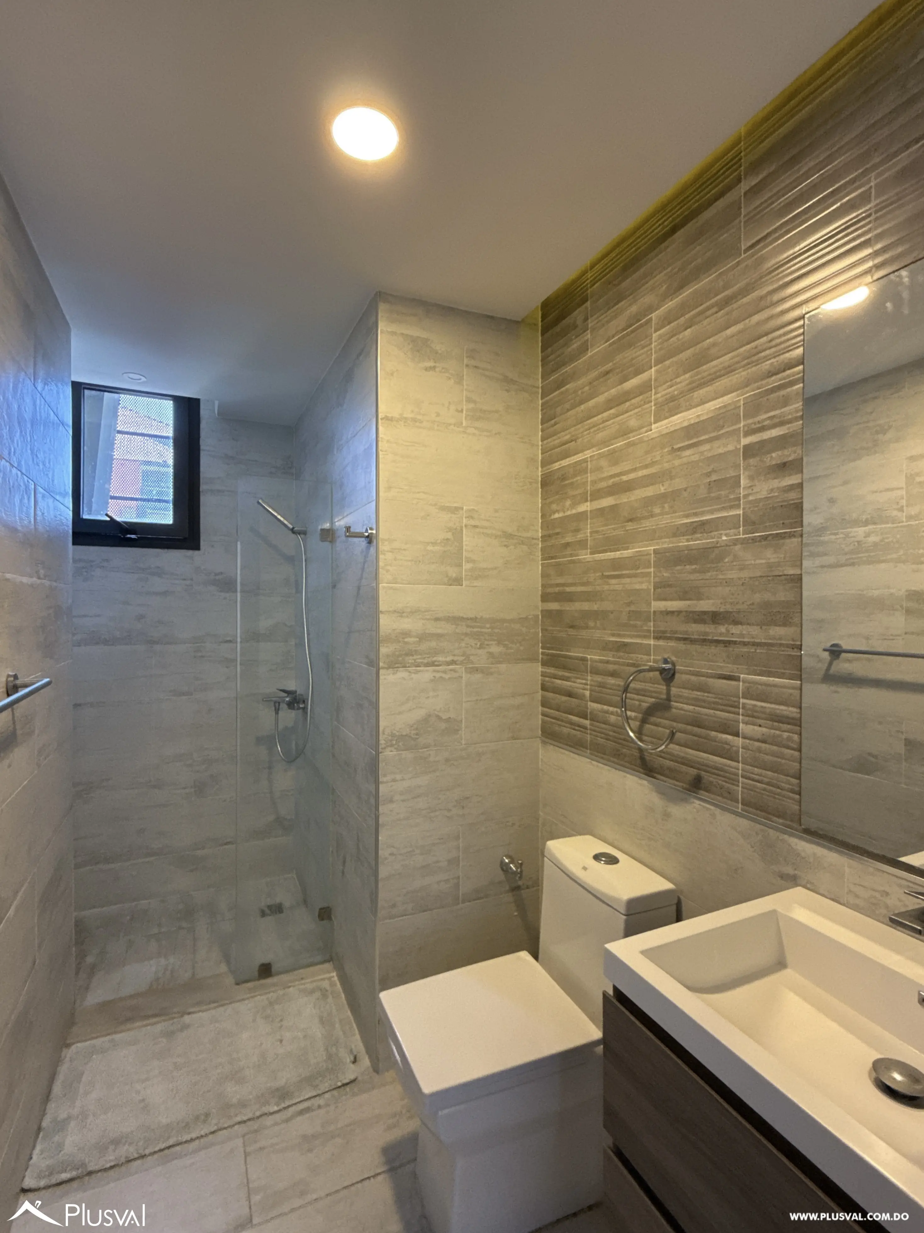 Apartamento Amueblado en Alquiler, Vista al Mar y el Parque en Bella Vista 530461