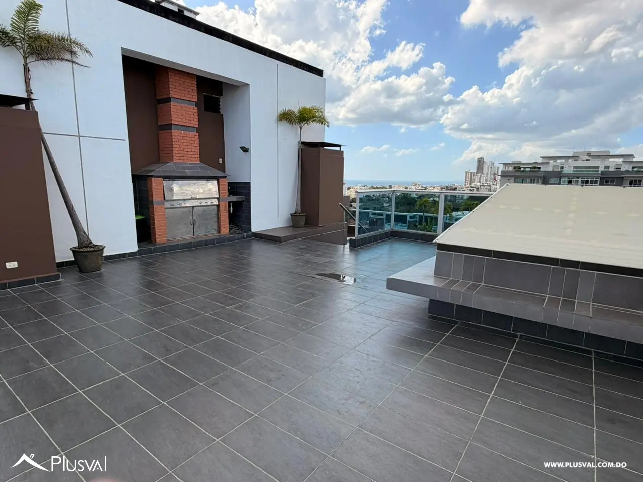 Espacioso apartamento en alquiler en Bella Vista 481887
