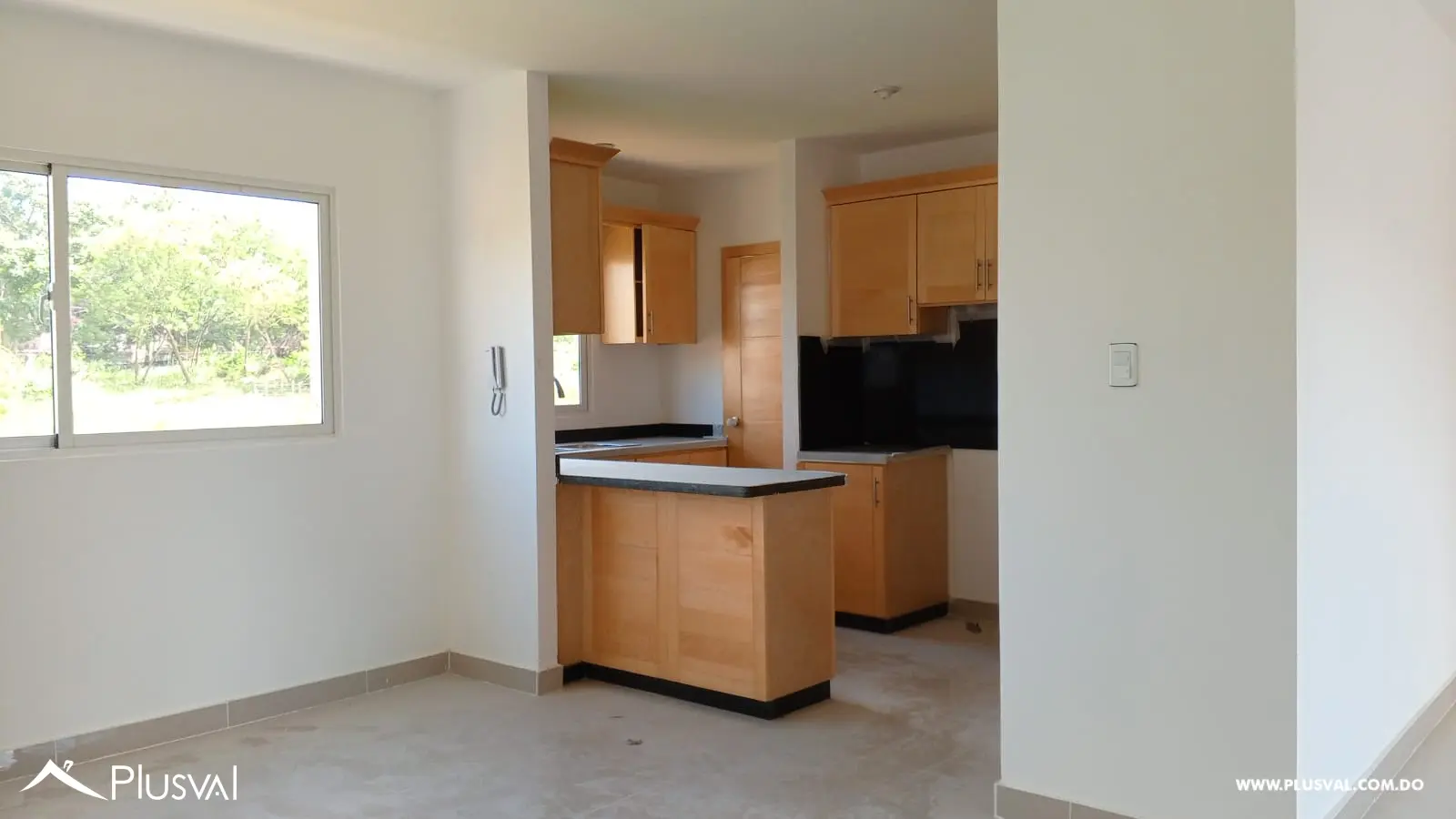 Espacioso Apartamento en Venta en Colinas del Arroyo II 467900