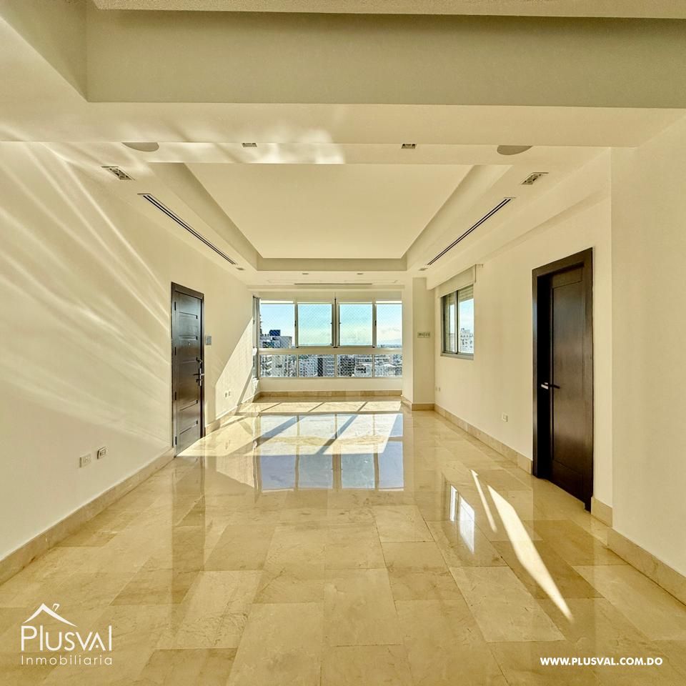 Exclusivo PentHouse  de 3 niveles en el Corazón de Piantini 394151
