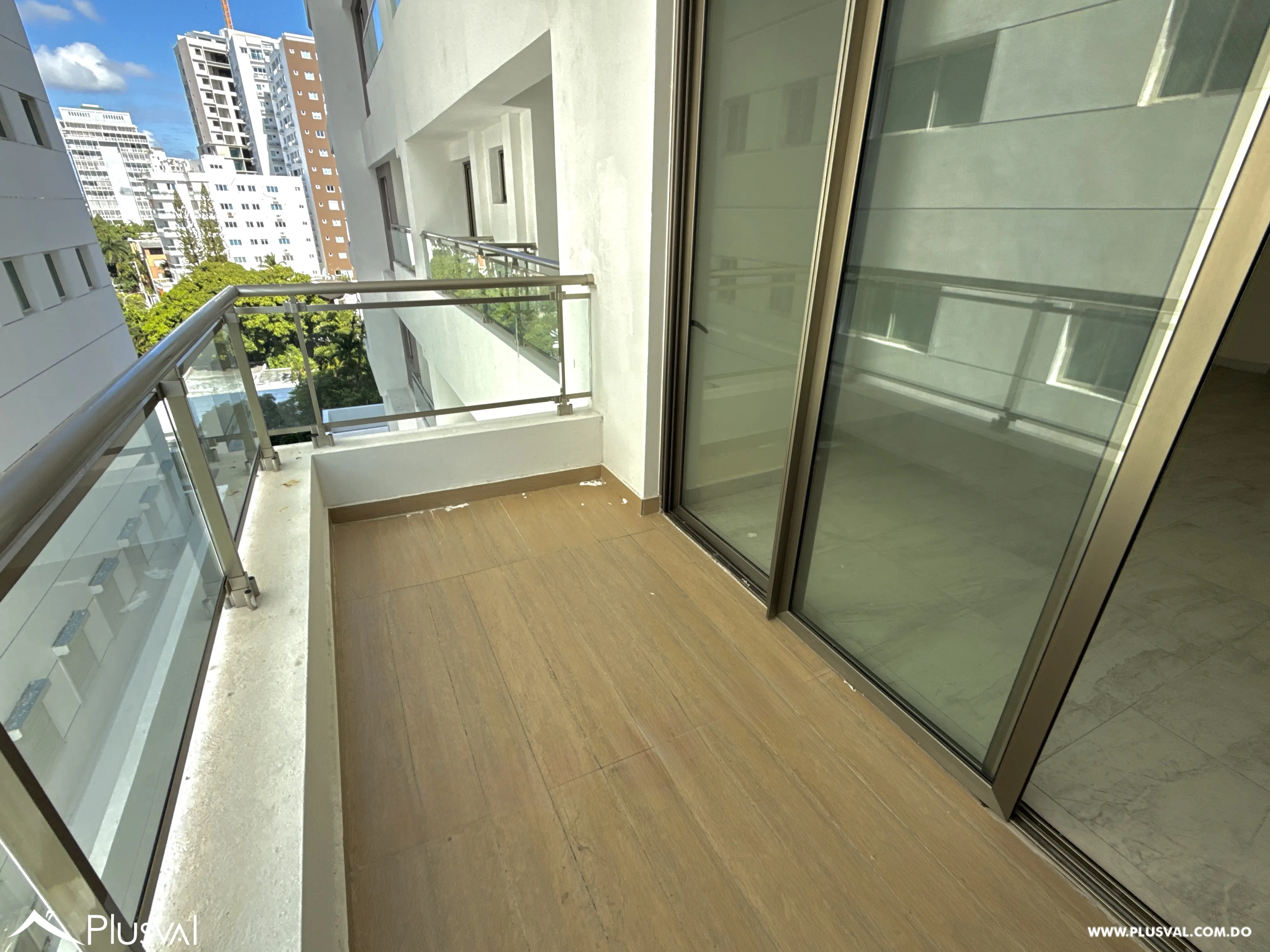 Apartamento 2 habitaciones con Vista al Mar y 2 parqueos en Alquiler en La Esperilla 478262