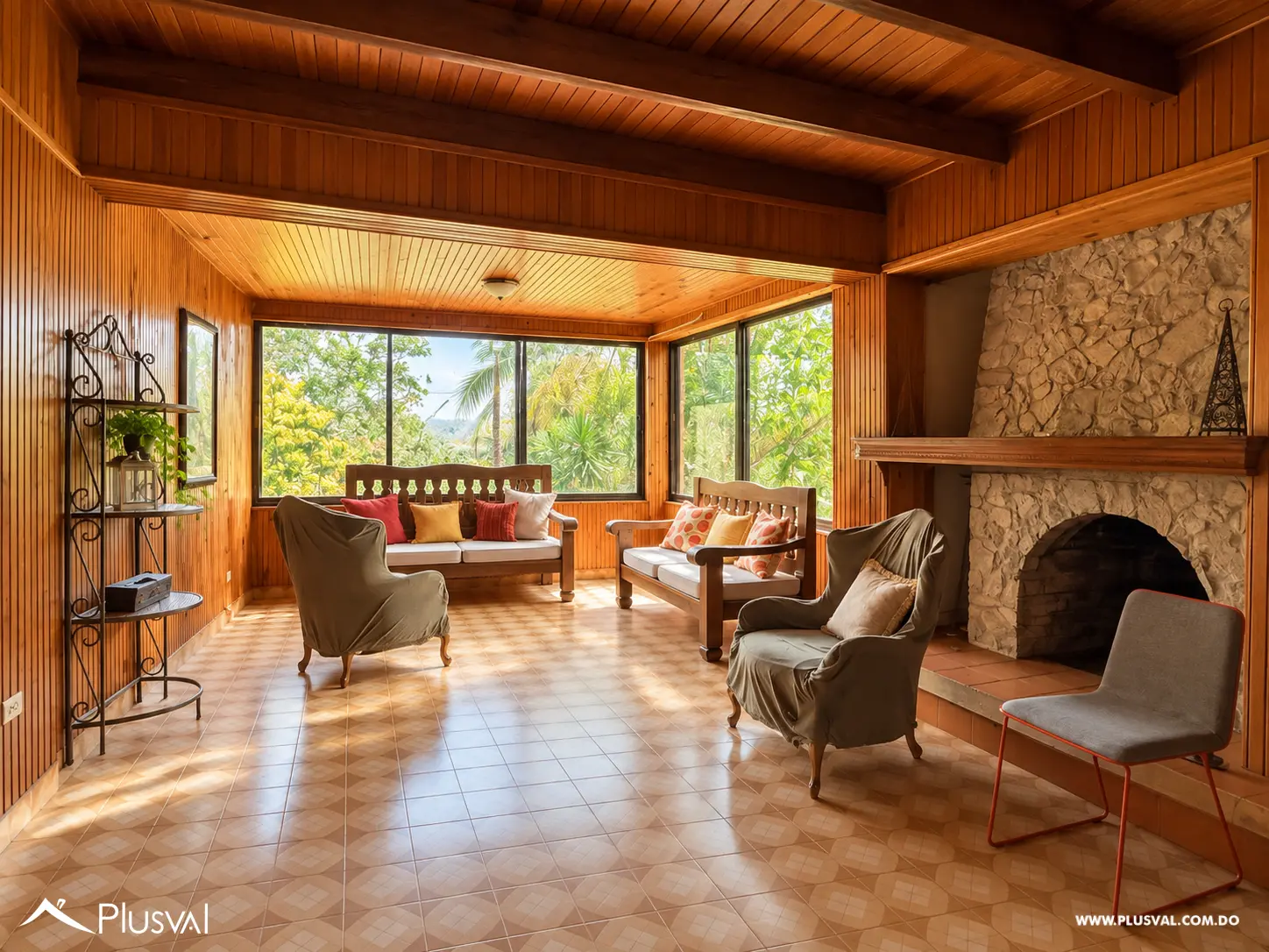 Villa de 3 Niveles con Jacuzzi en Villas Alpes, Jarabacoa 531176