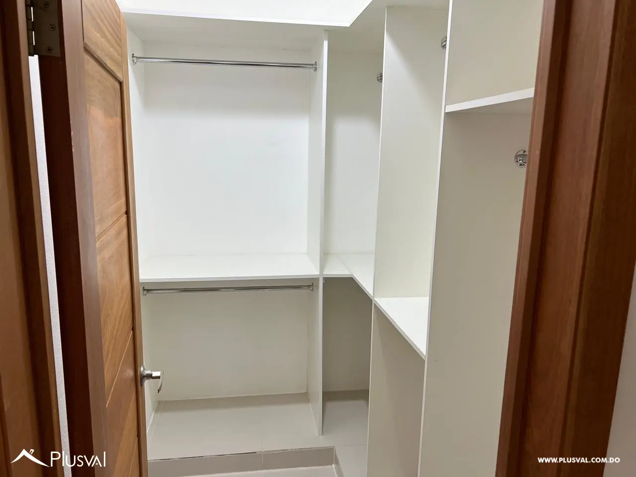 Apartamento en Alquiler en el Distrito Nacional, Evaristo Morales 483806