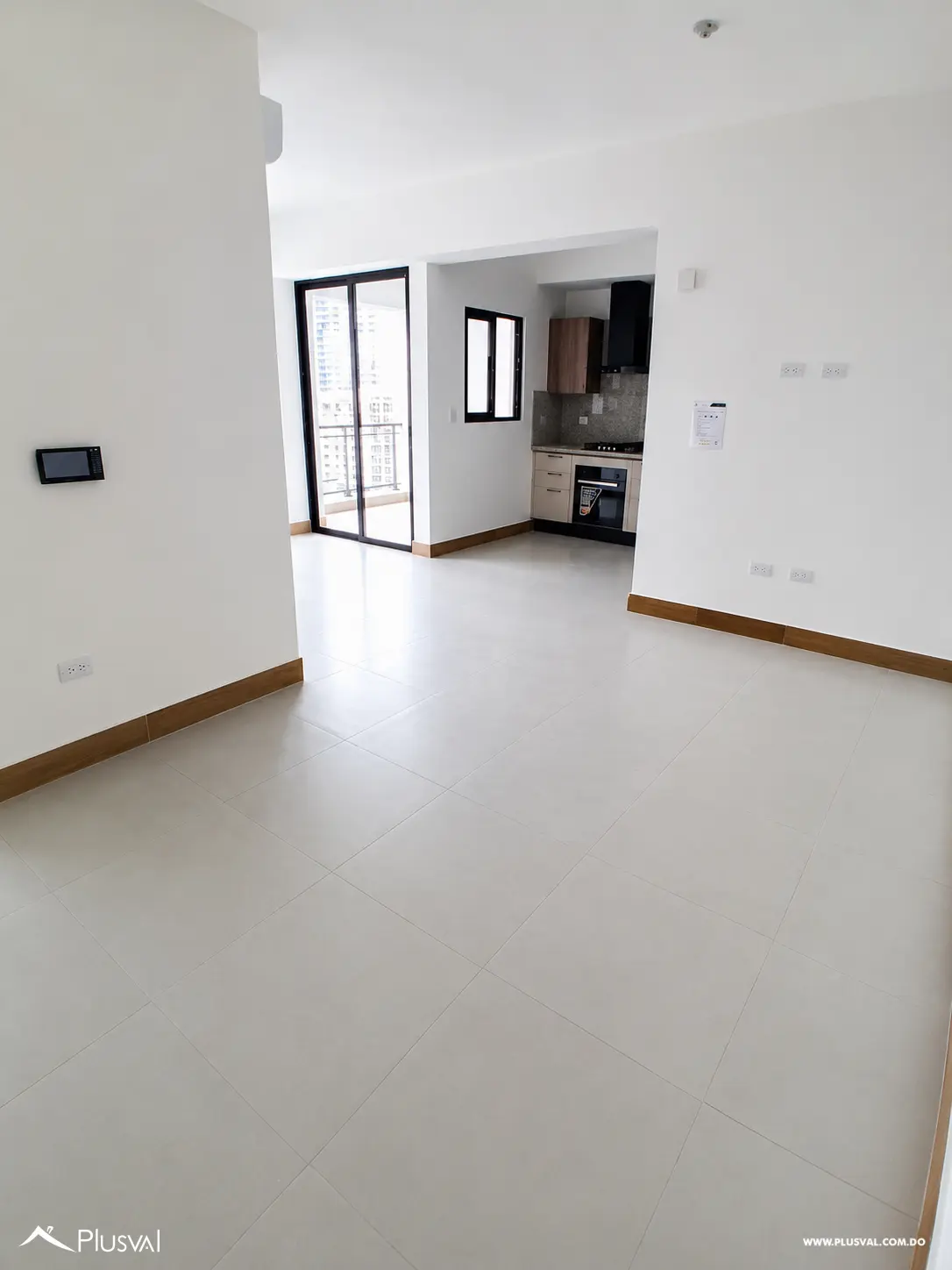 Moderno y amplio apartamento en alquiler con linea blanca 518807