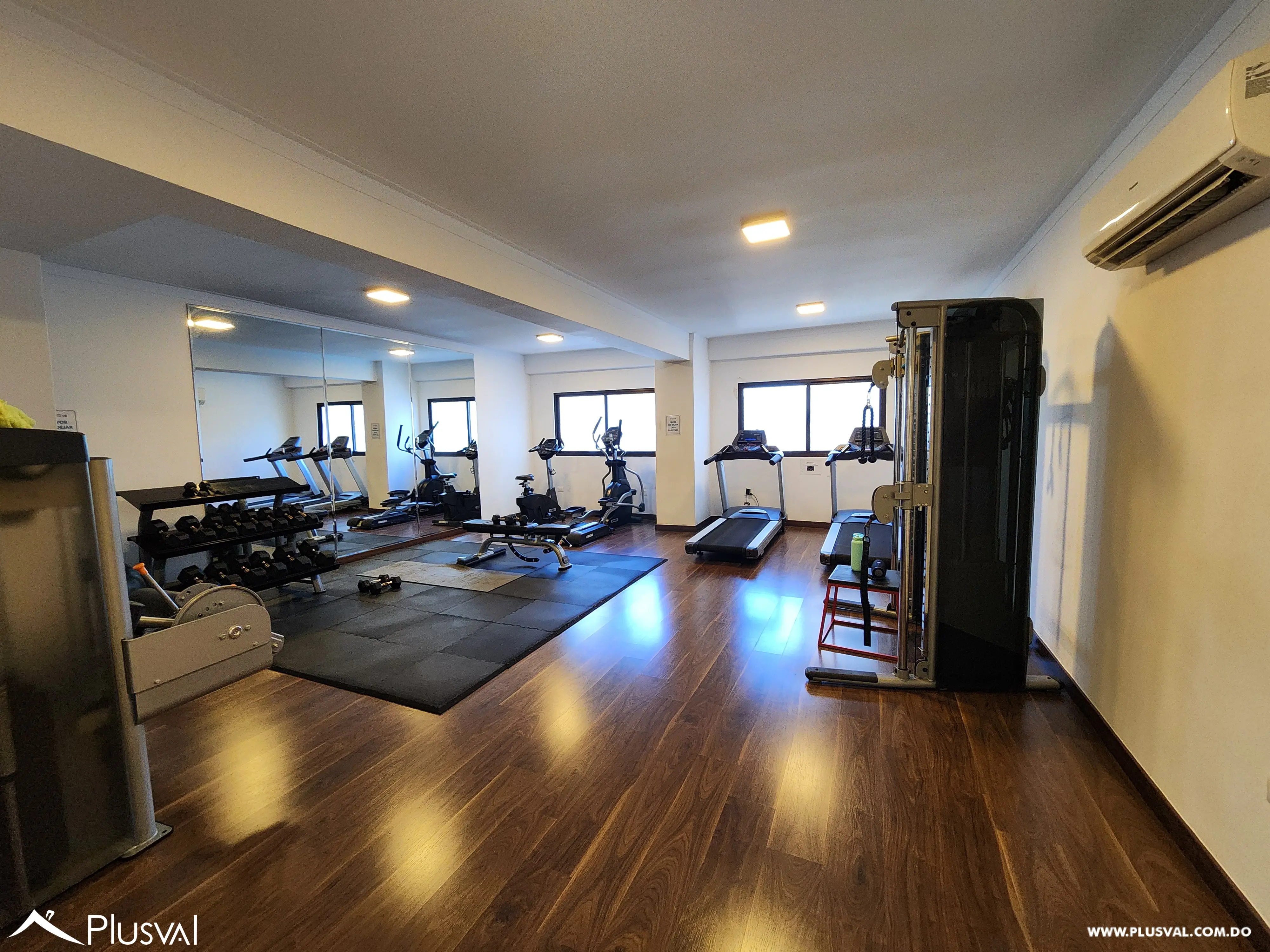 Apartamento con gran terraza en venta en Naco 465178