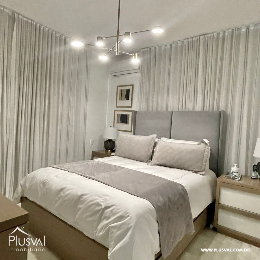 Amplio apartamento en alquiler ubicado en zona privilegiada de Santiago. 257783