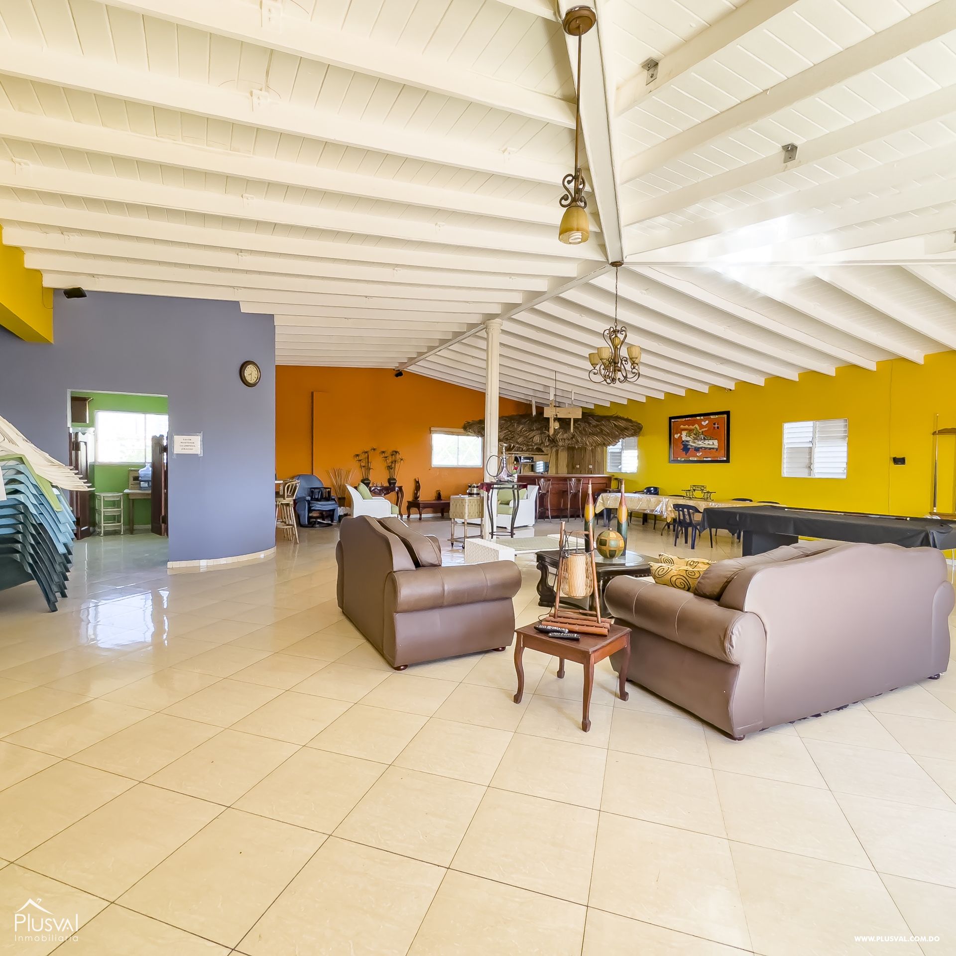En Venta Edificio comercial de 6 Niveles Ensanche La Julia 244610
