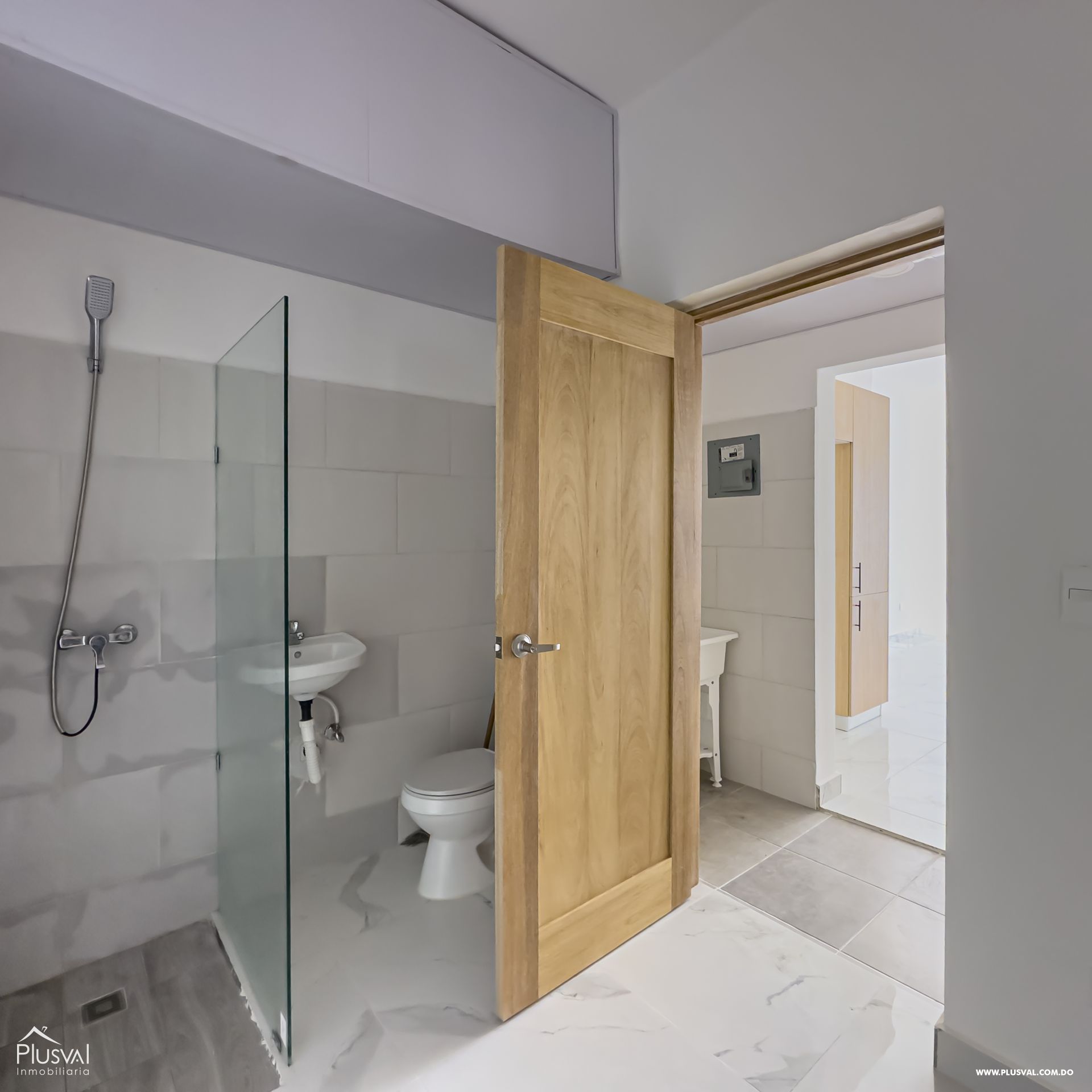 Apartamento a estrenar con terraza en venta en Los Rios 429650
