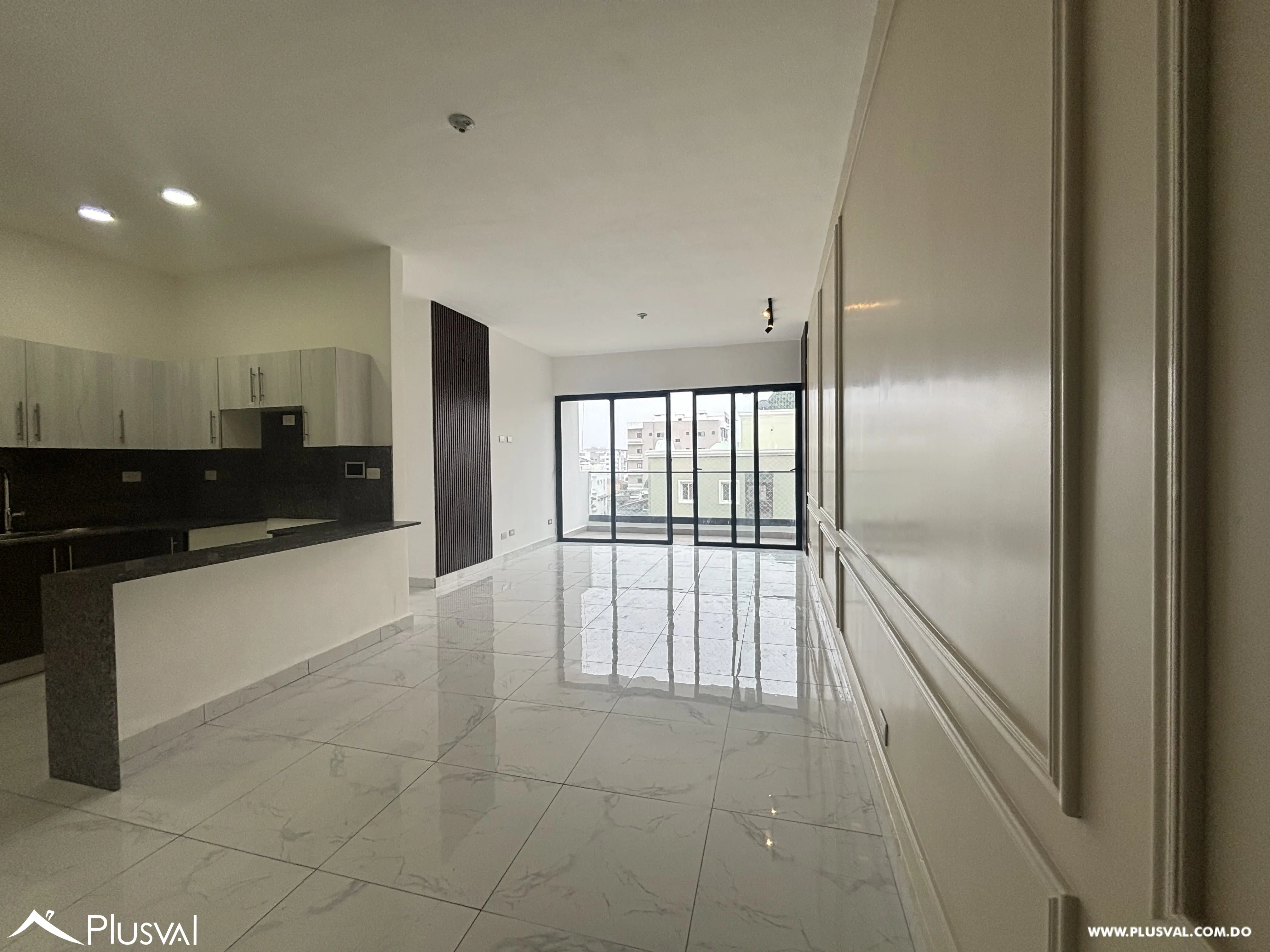 Apartamento en alquiler en Evaristo Morales 523522