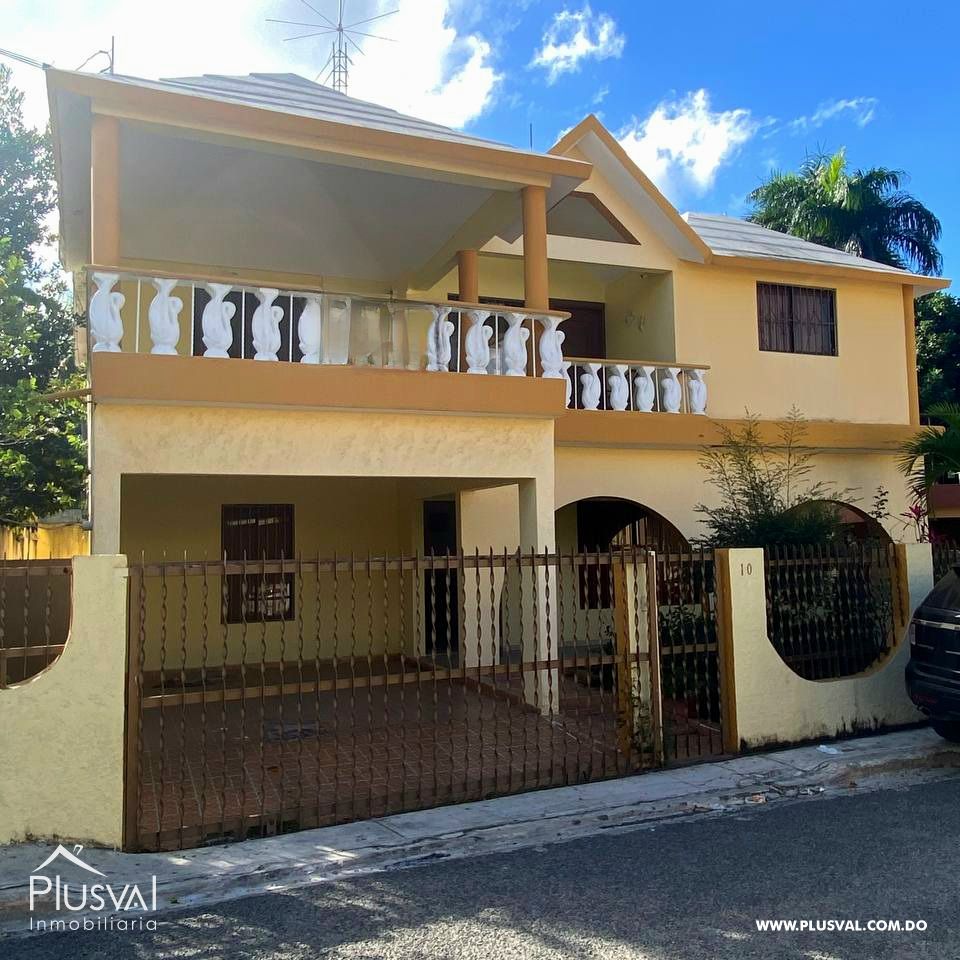 Casa de 2 niveles en La Cienaga, Km 14 Autopista Duarte 329760