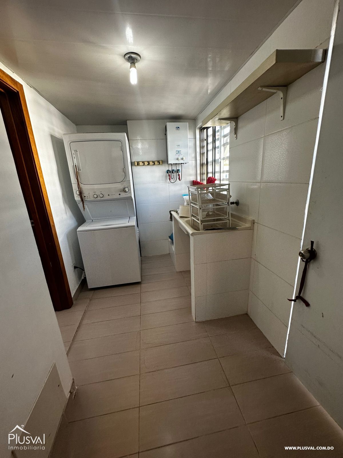 Residencia de lujo en Evaristo Morales. Amplio, privado y estratégicamente ubicado. 319289