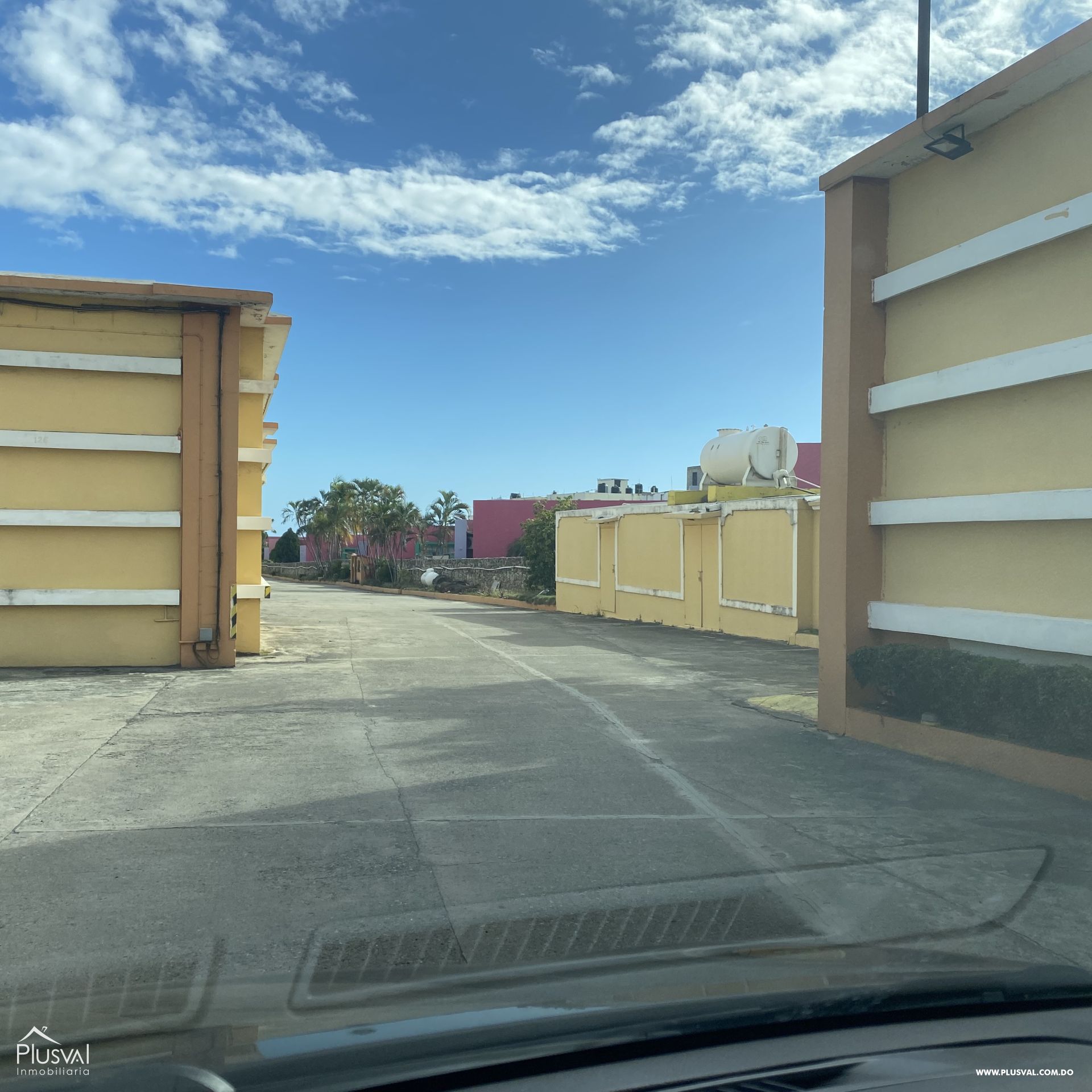 Excelente Propiedad Comercial en Venta, Res. Costa Verde, Km 12, Autopista 30 de Mayo 414525