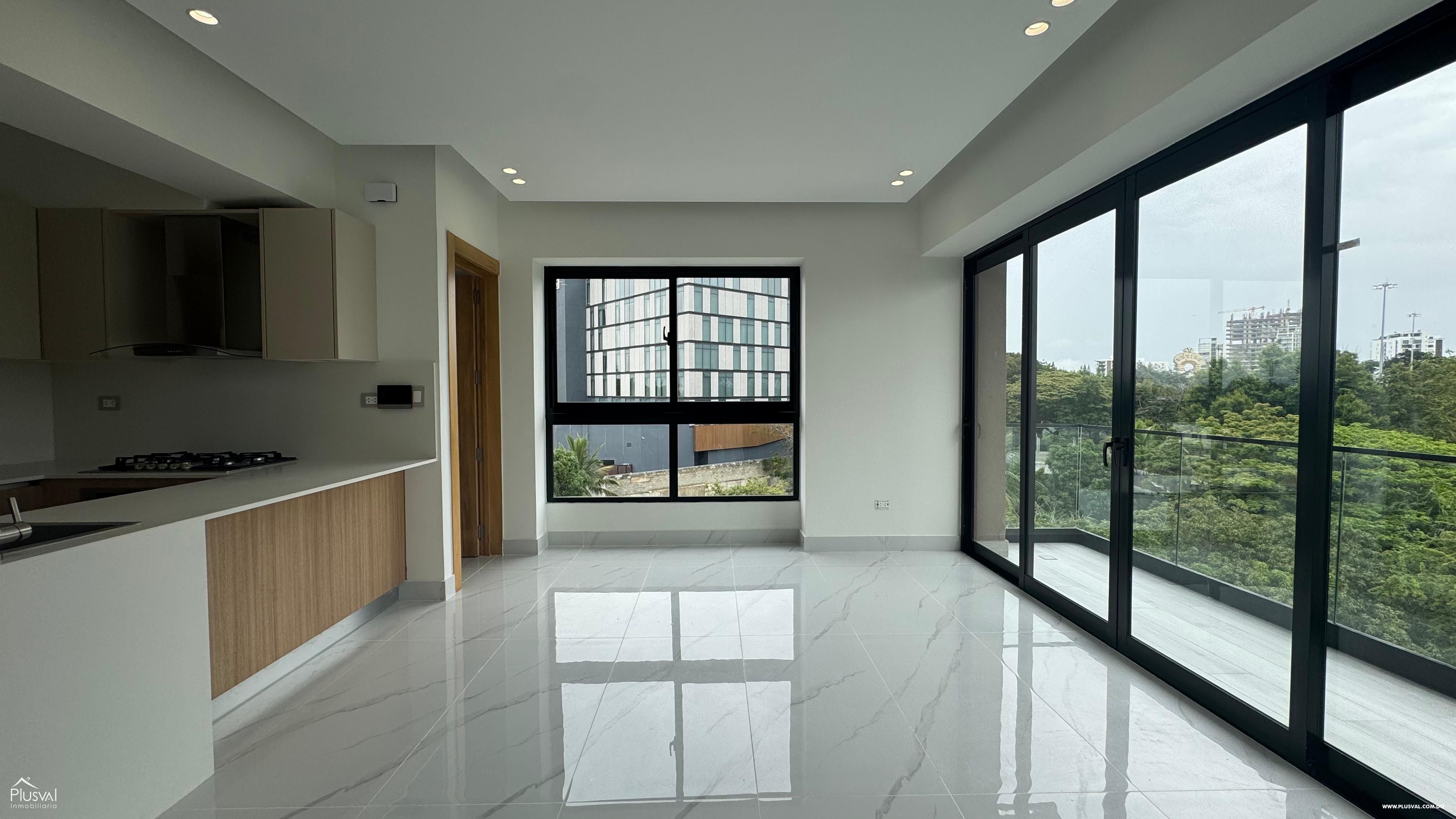 Apartamento listo en venta en el área monumental 461228