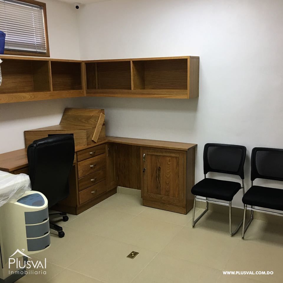 Edificio de 2 niveles en Gazcue 269897