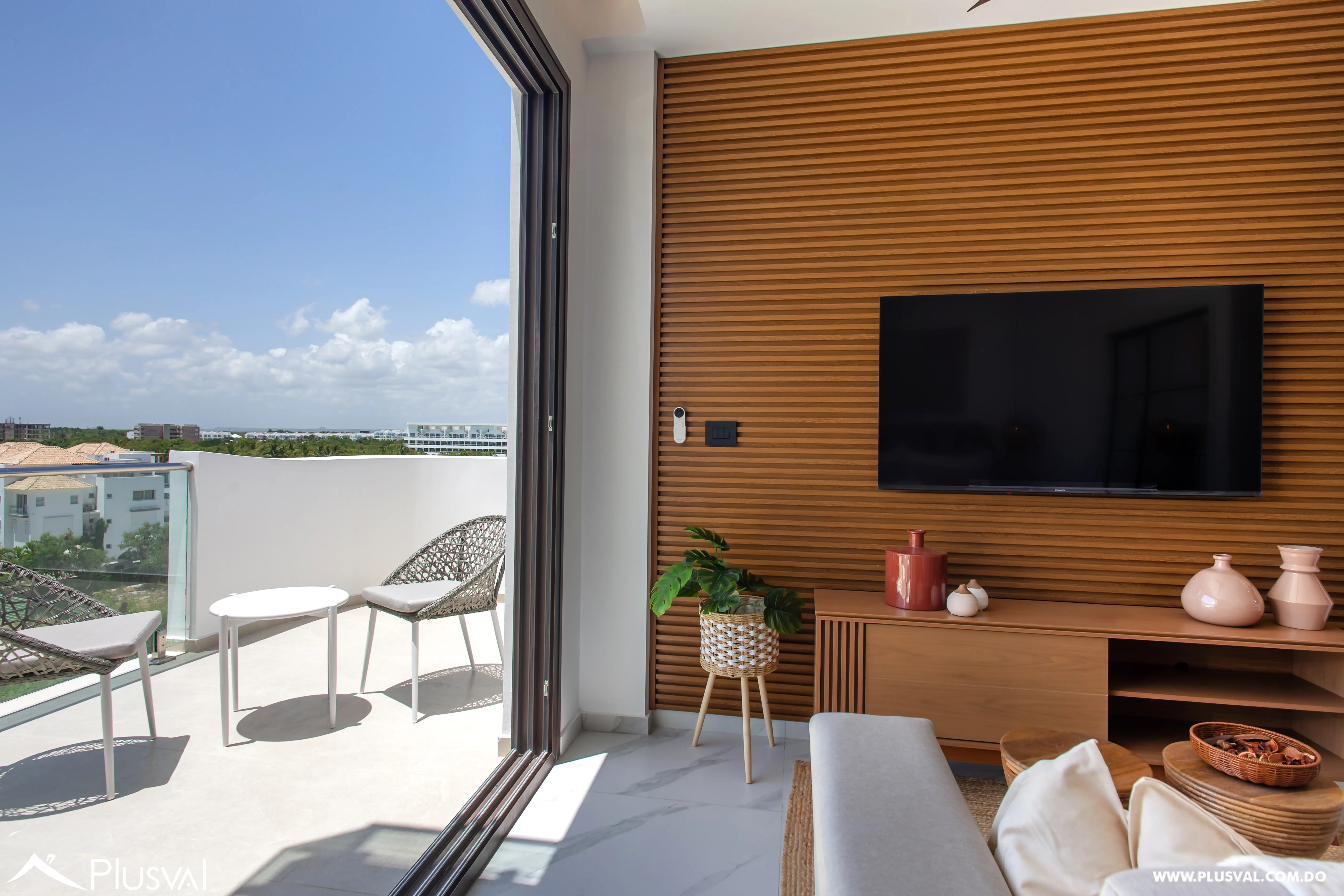 Se Alquila Apartamento 1er nivel en Cana Bay 519609