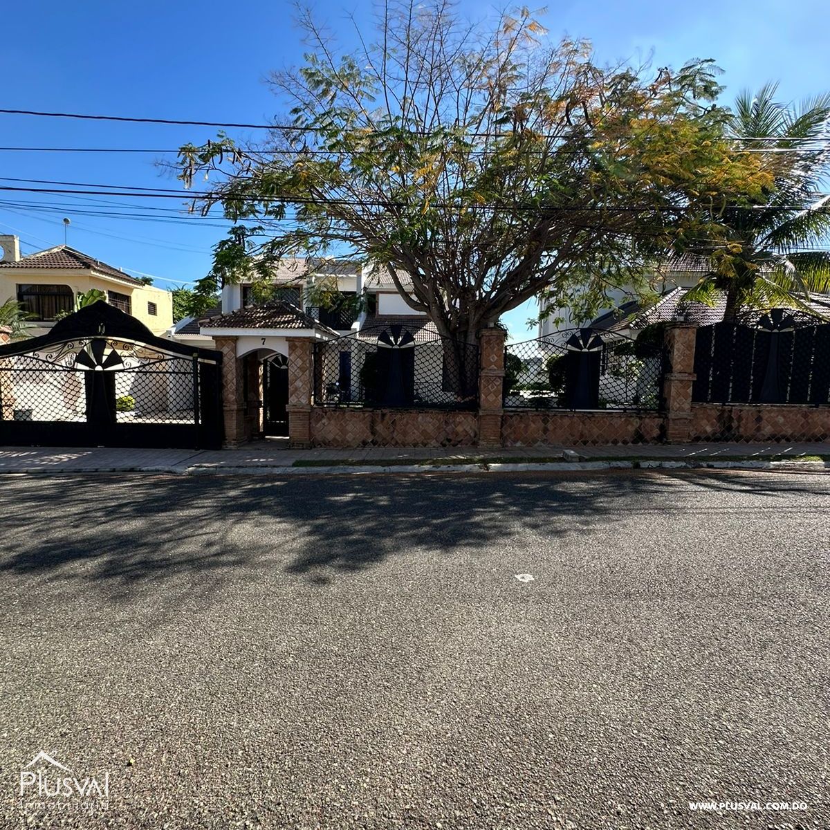 Oportunidad Única: Hermosa Casa en Urbanización Casilda 398305