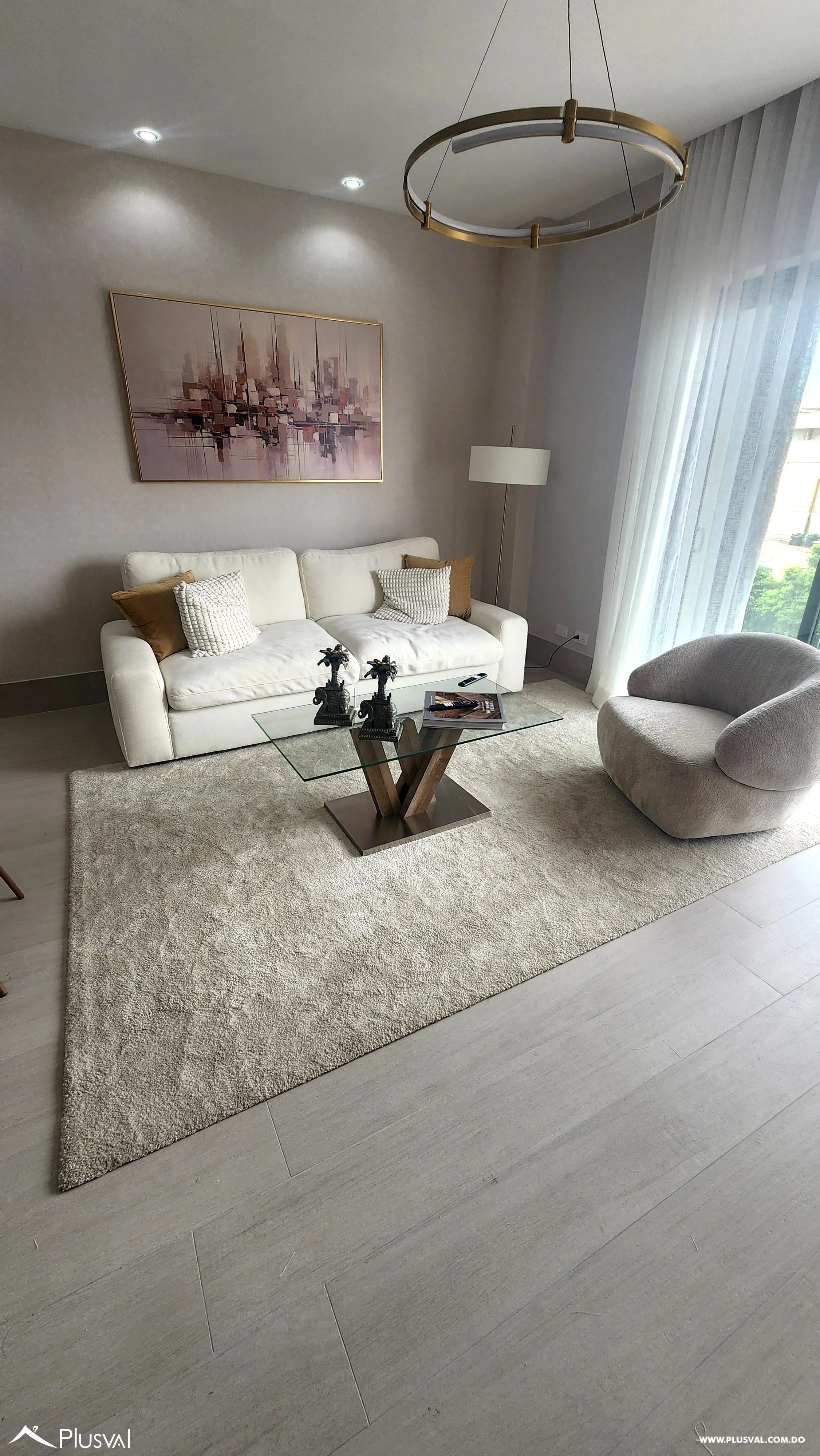 Se alquila 1 habitacion en Piantini. 469464