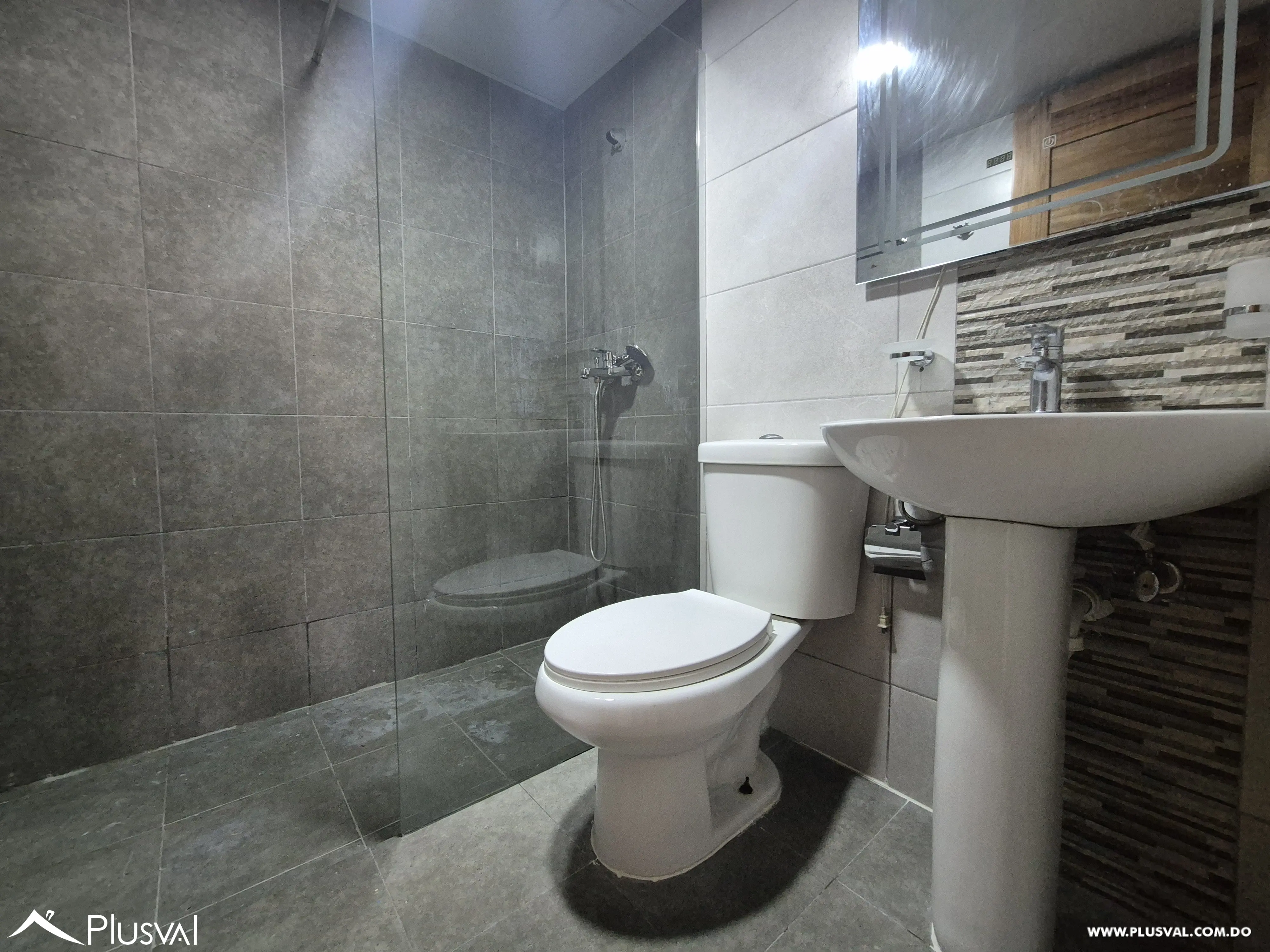 Apartamento en venta con vista al mar en Zona Universitaria 474796