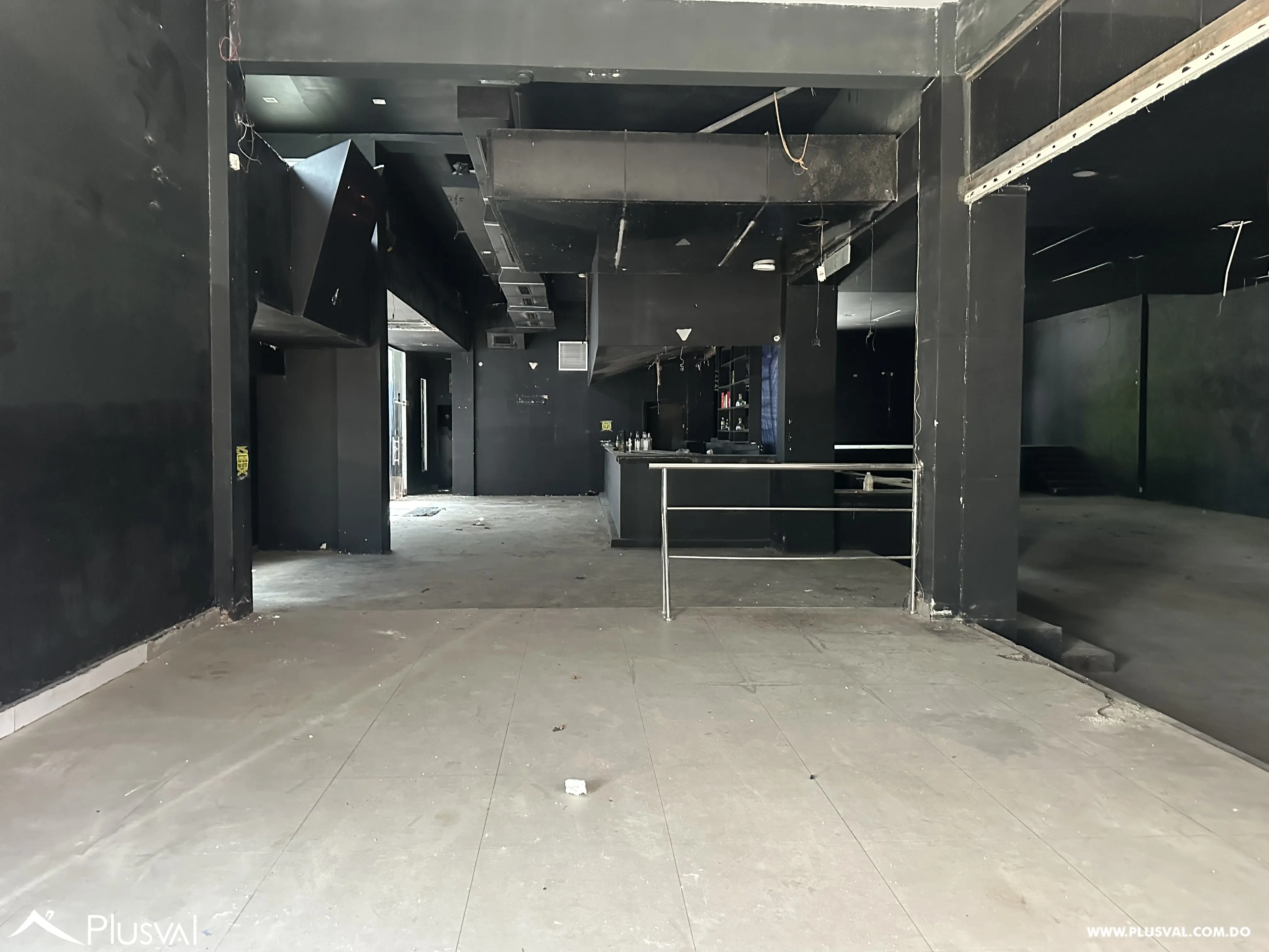 Local Comercial con doble altura en Naco 522347