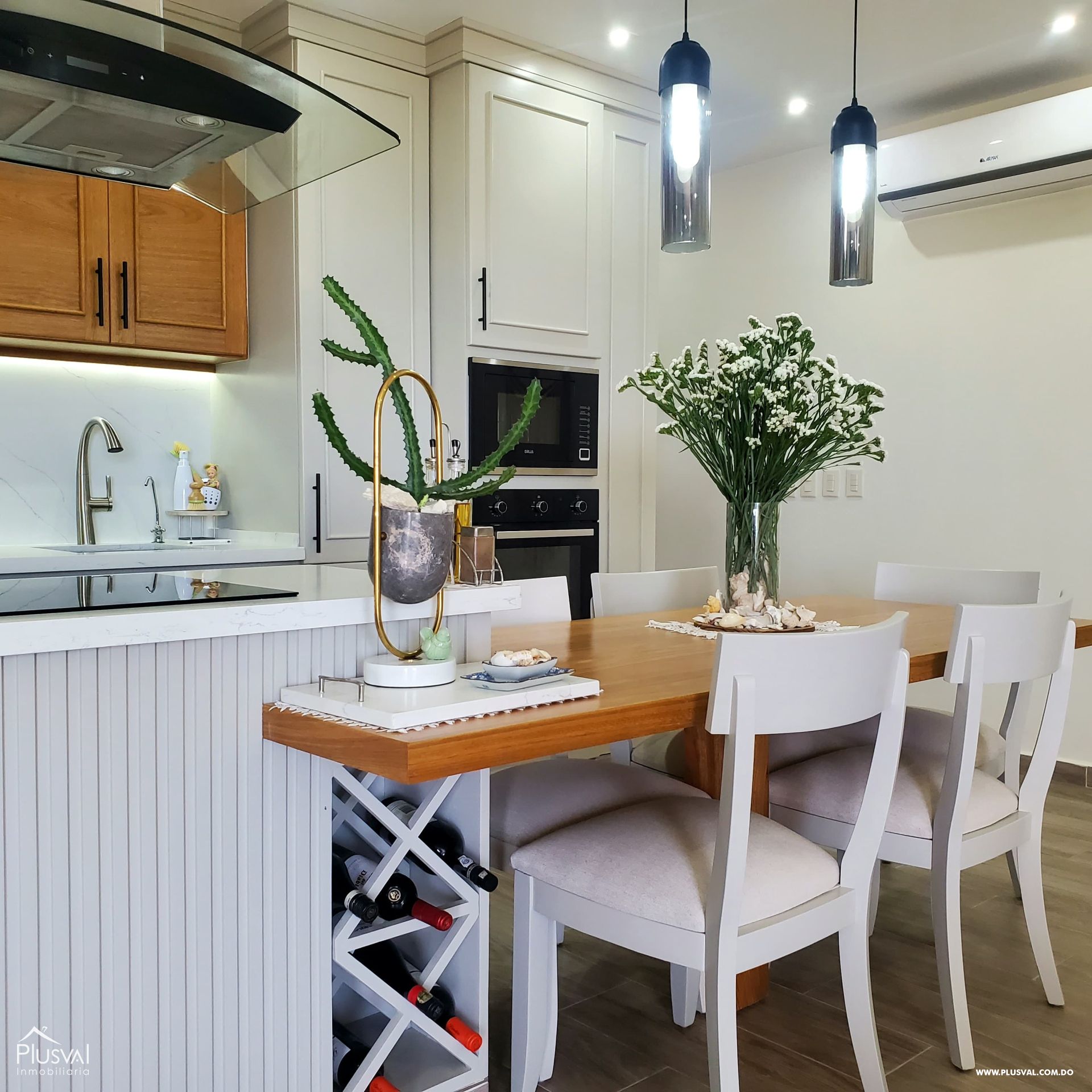 Hermoso apartamento en venta frente al mar Caribe, finamente amueblado. 366910