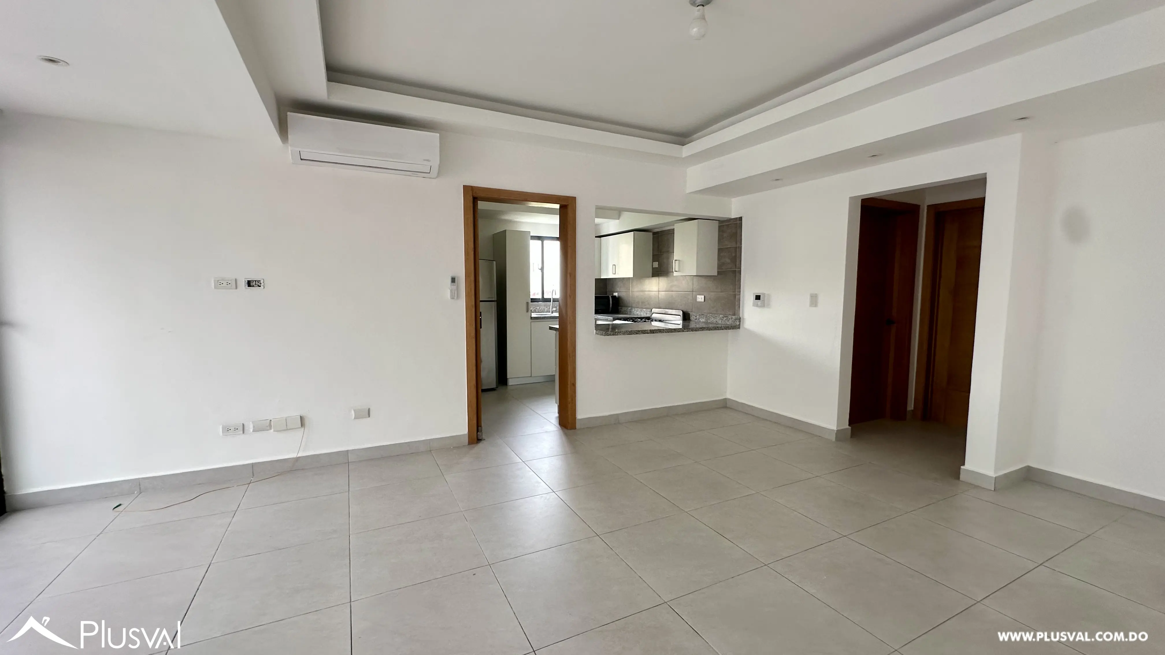Apartamento con linea blanca en alquiler en Bella Vista 534271