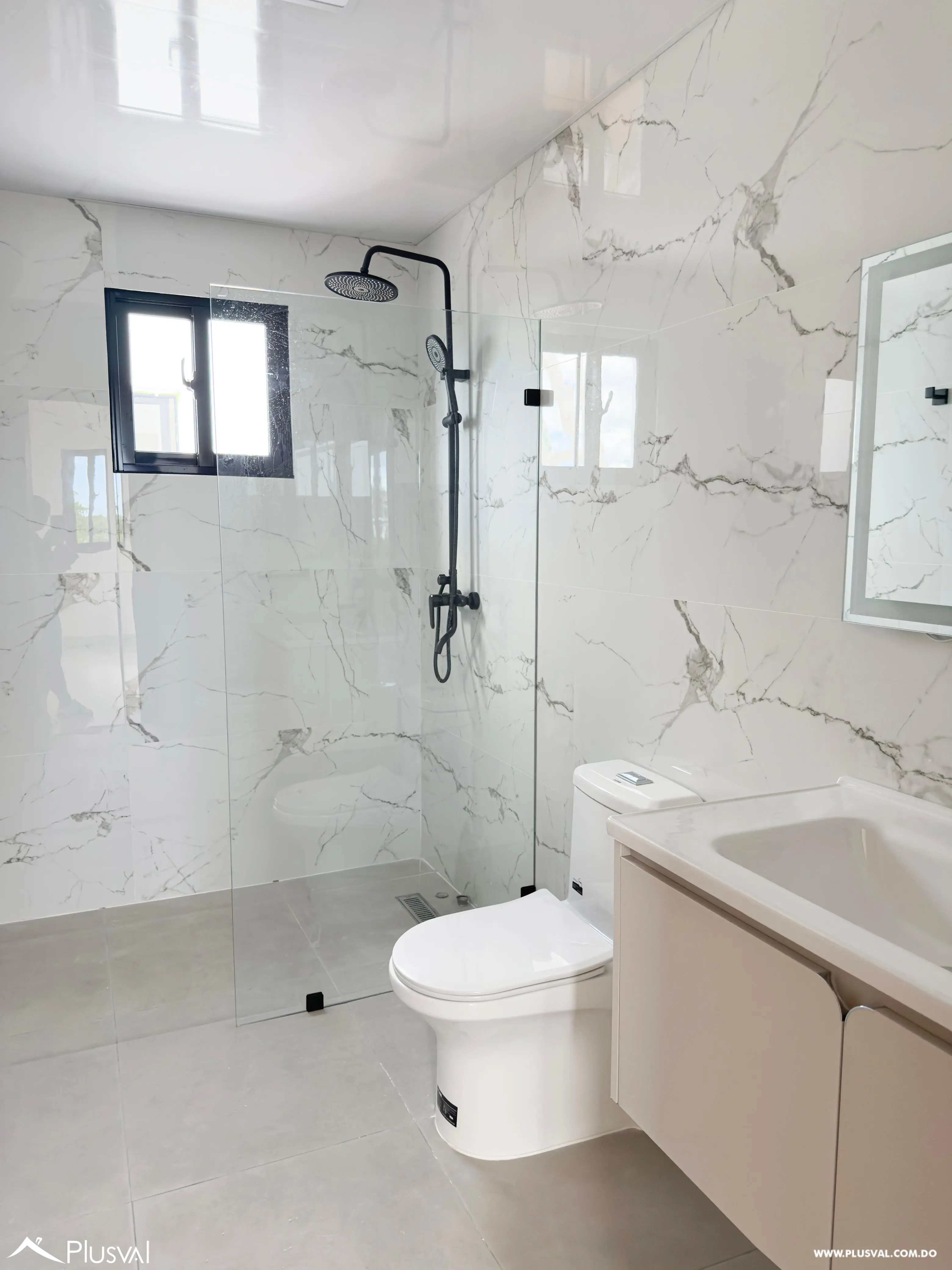 VILLA DE 3 HABITACIONES CON PATIO Y PISCINA EN EL DOWNTOWN PUNTA CANA. ACACIA 498588