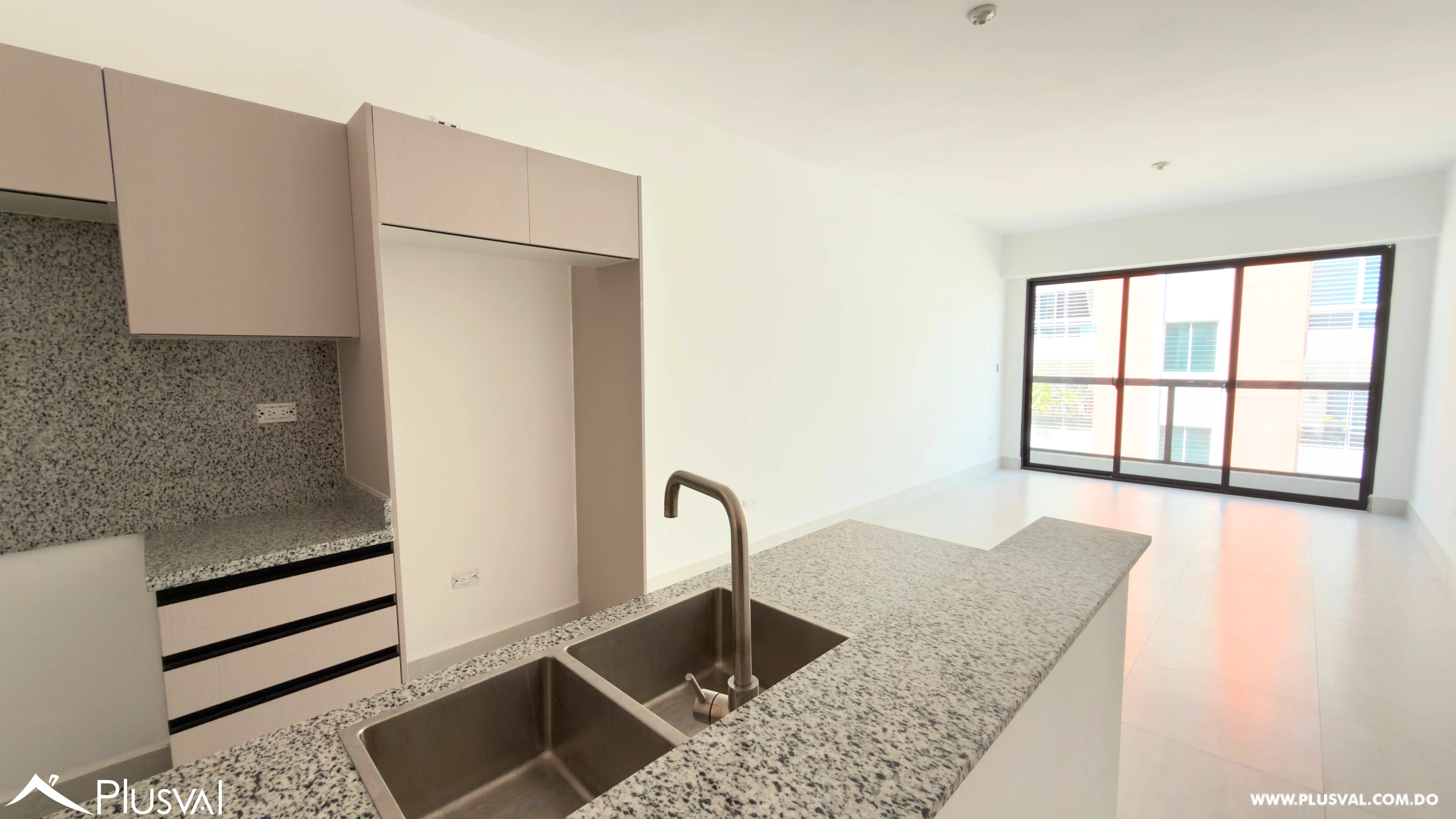 Proyecto de apartamentos en venta en Evaristo Morales 513024