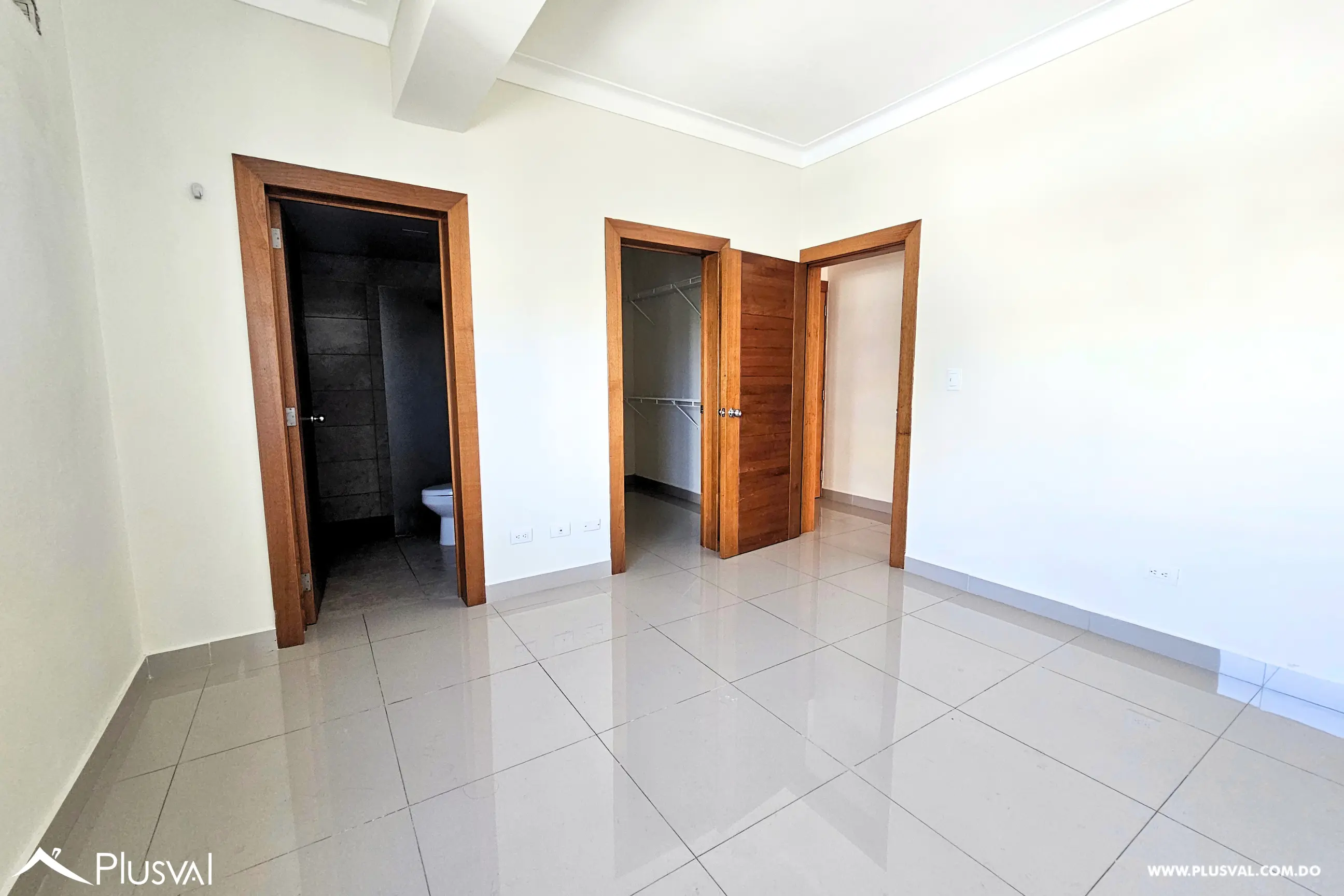 Apartamento en alquiler en Evaristo Morales 519725
