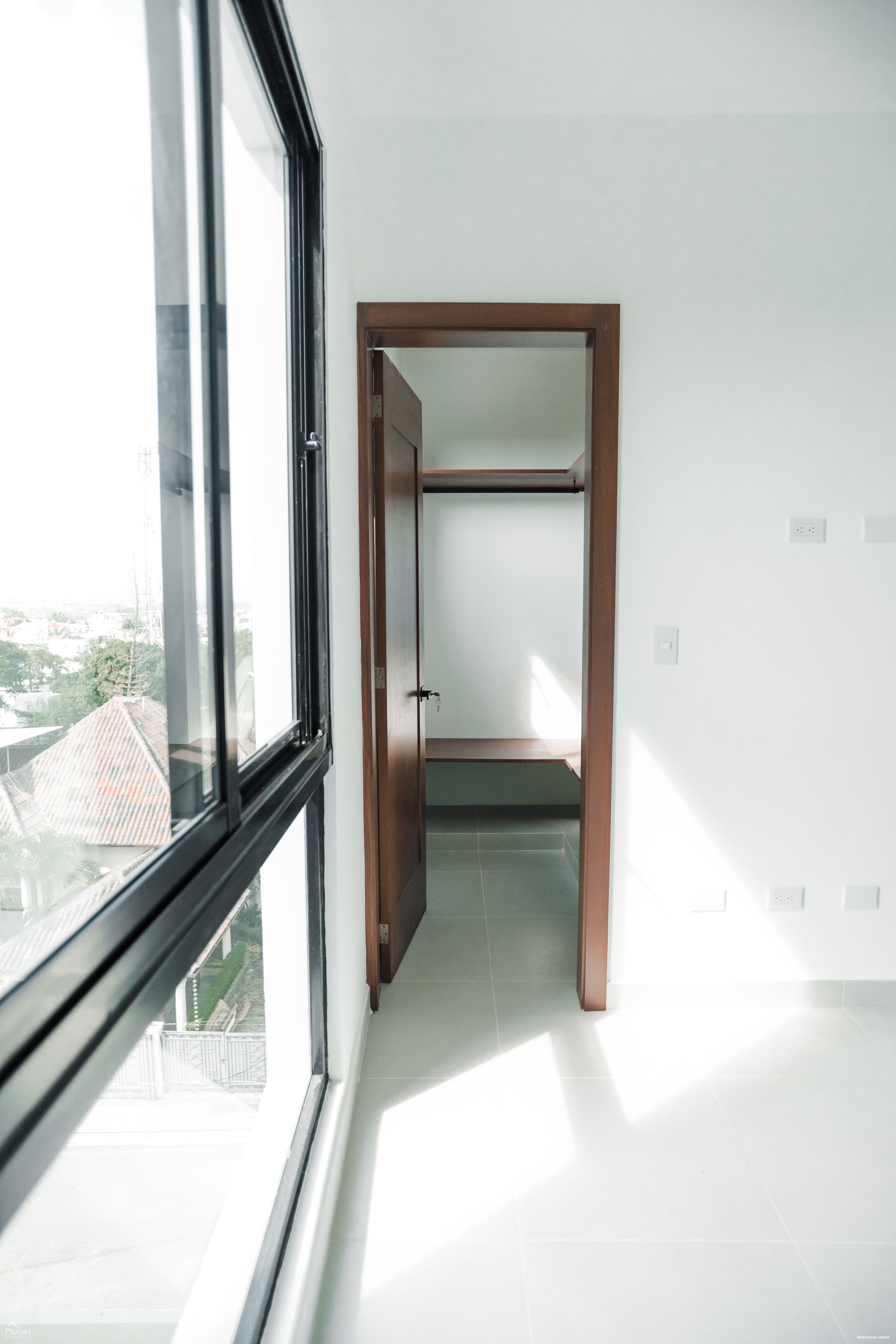 Apartamento ubicado en un 2do nivel en una torre próxima al HOMS 487706