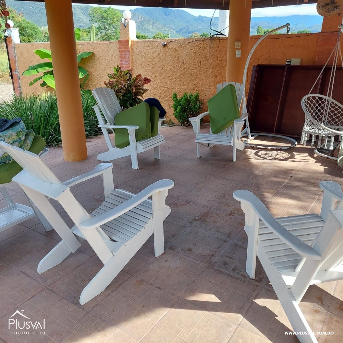 Villa espaciosa en venta con piscina, ubicada cerca de la Bahía de Ocoa 425055