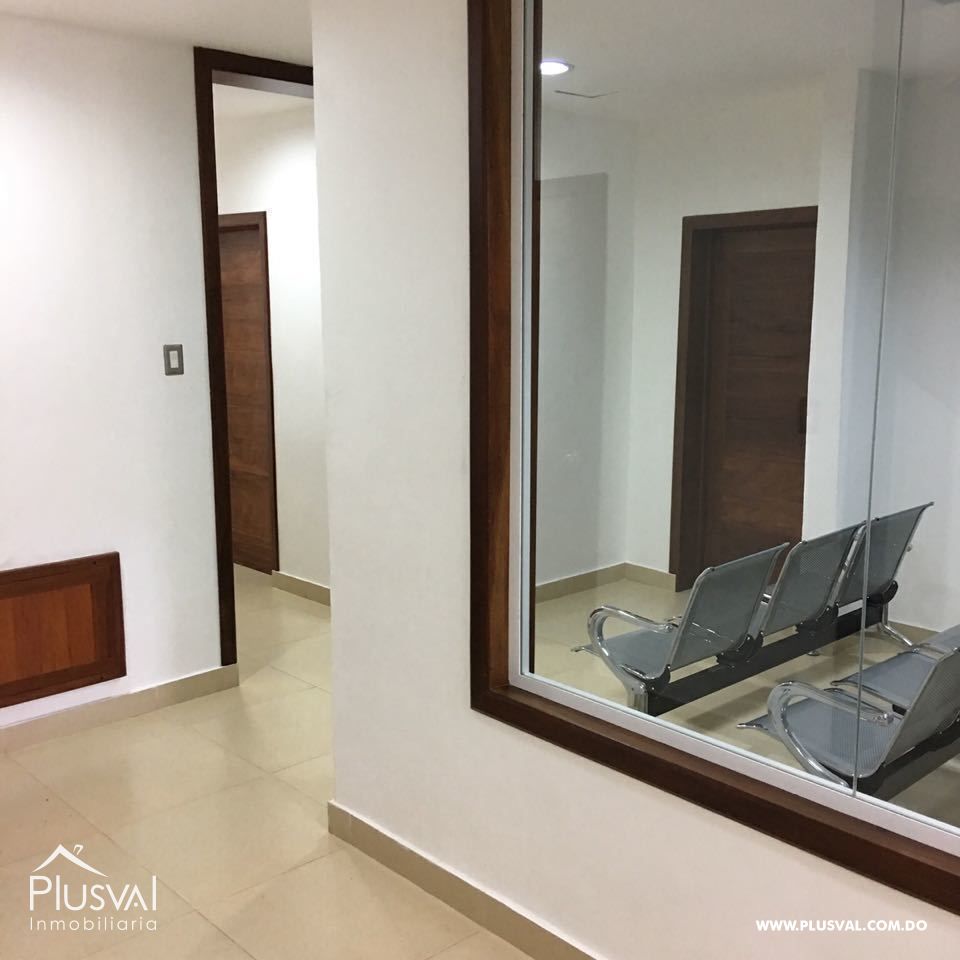 Edificio de 2 niveles en Gazcue 269892