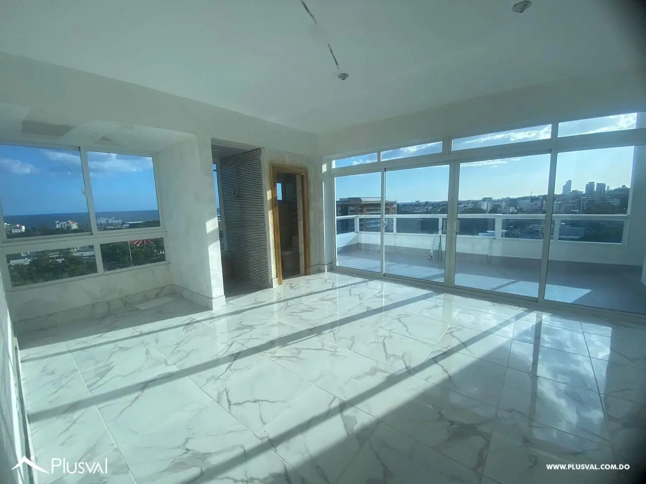 Venta de Pent-house  en Zona Universitaria. 498640