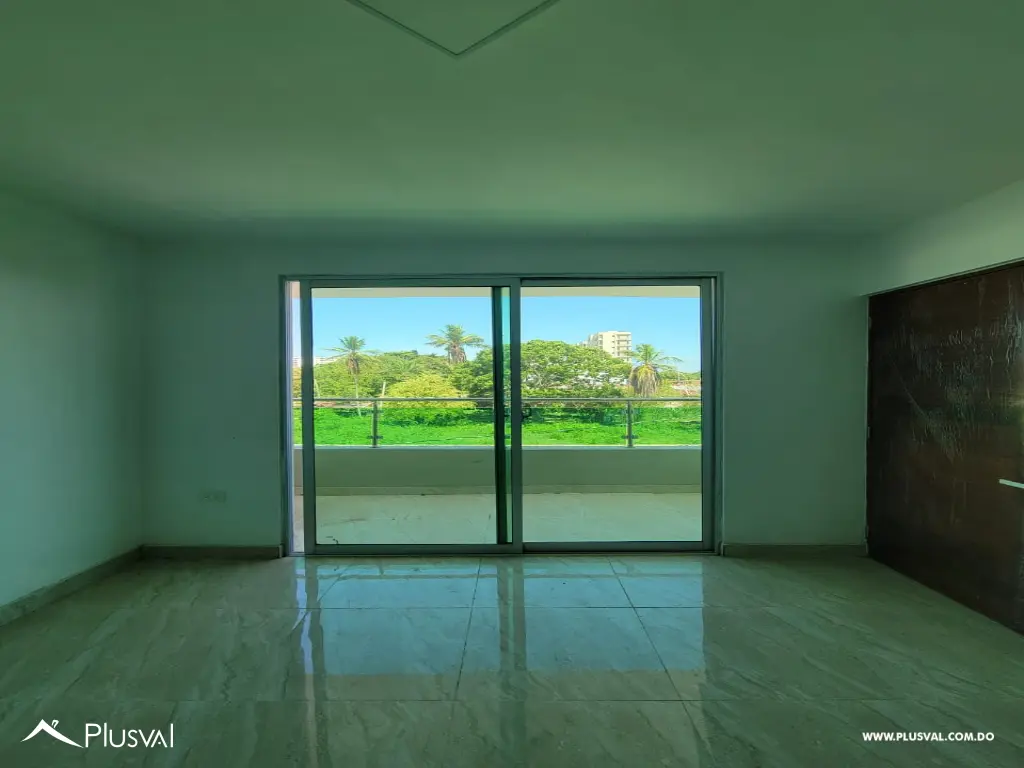 Apartamento en Venta con Dos Habitaciones y Amplios Espacios en Puñal 461454