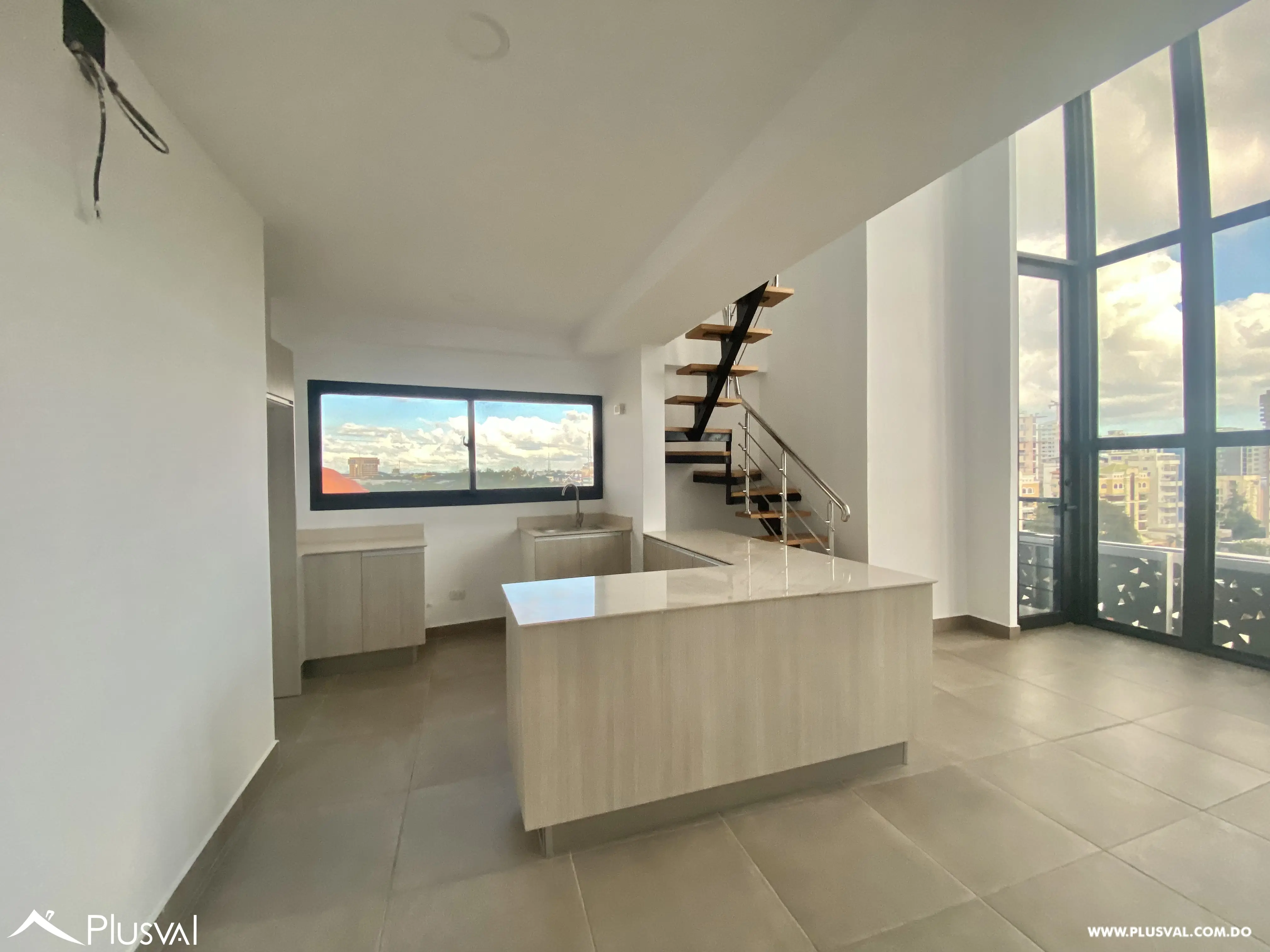 Vendo Excelente Apartamento tipo Loft en Zona Privilegiada de  Naco 477488