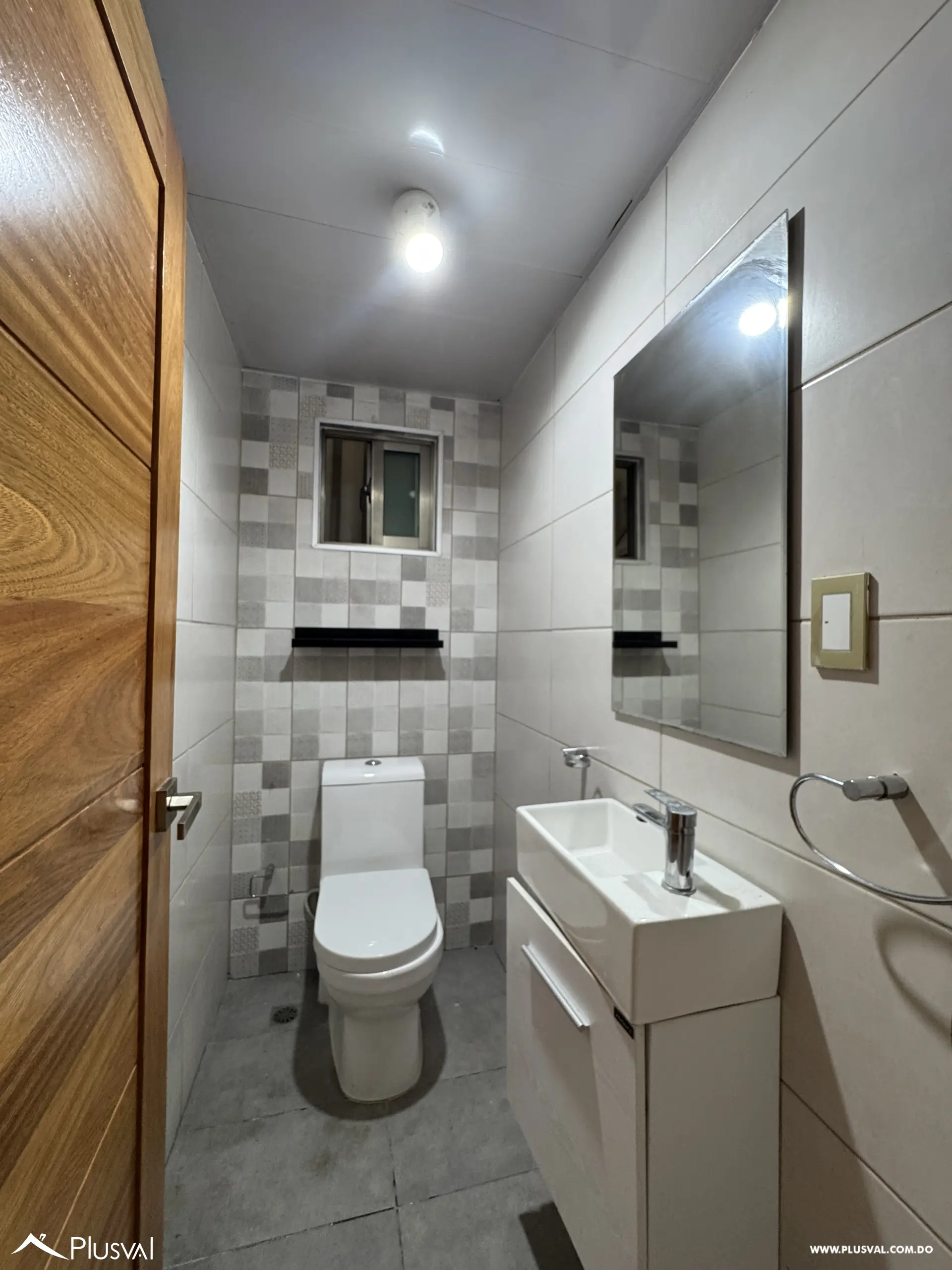Apartamento en alquiler en torre moderna con vista a la ciudad | 3 habitaciones 530634
