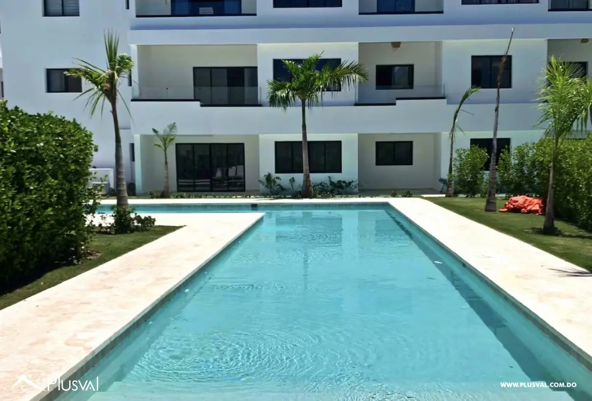 Apartamento con vista a la piscina residencial cerrado a mints de la playa. ONA Residences Whitesands 520131