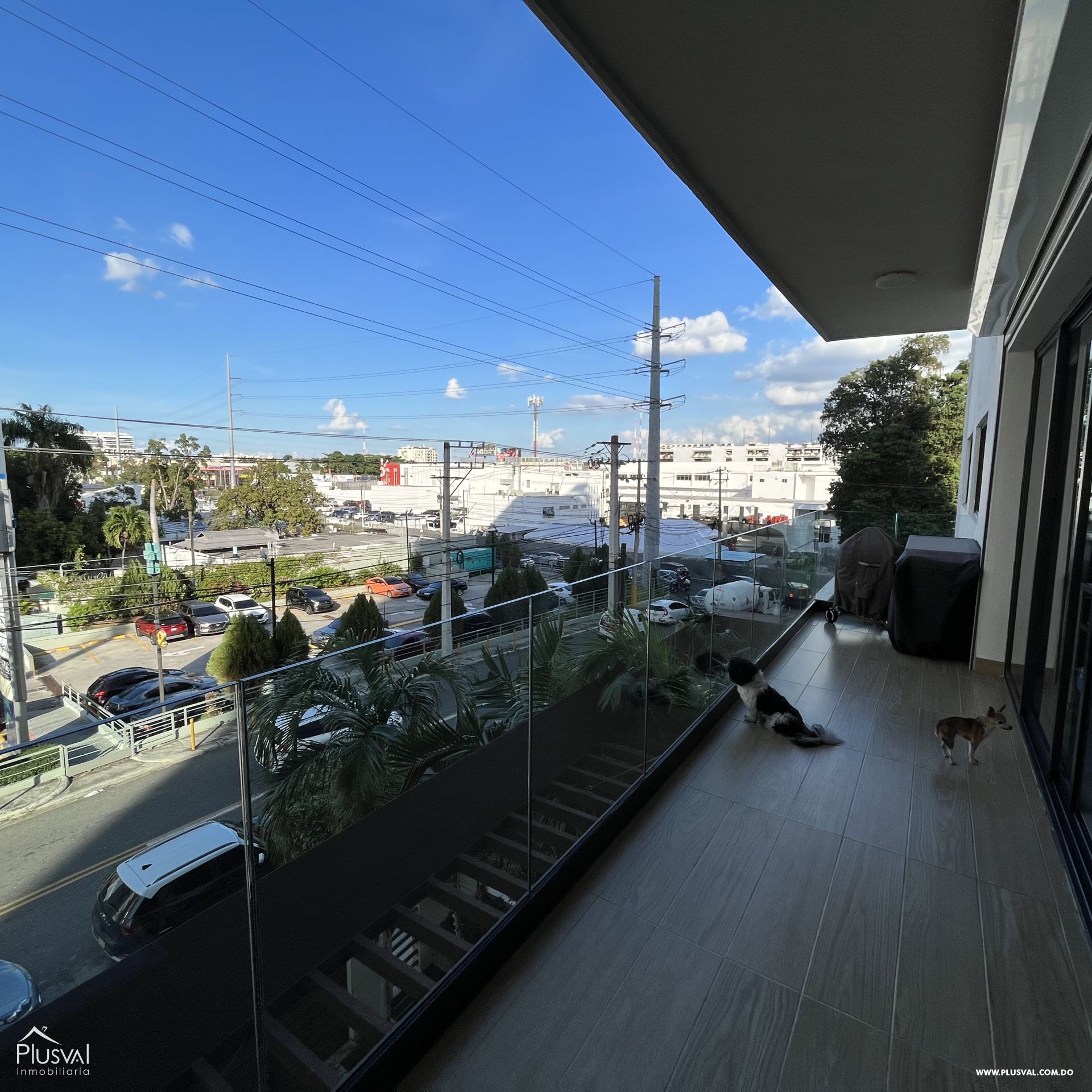 Amplio apartamento en el centro del sector de Serralles 327749