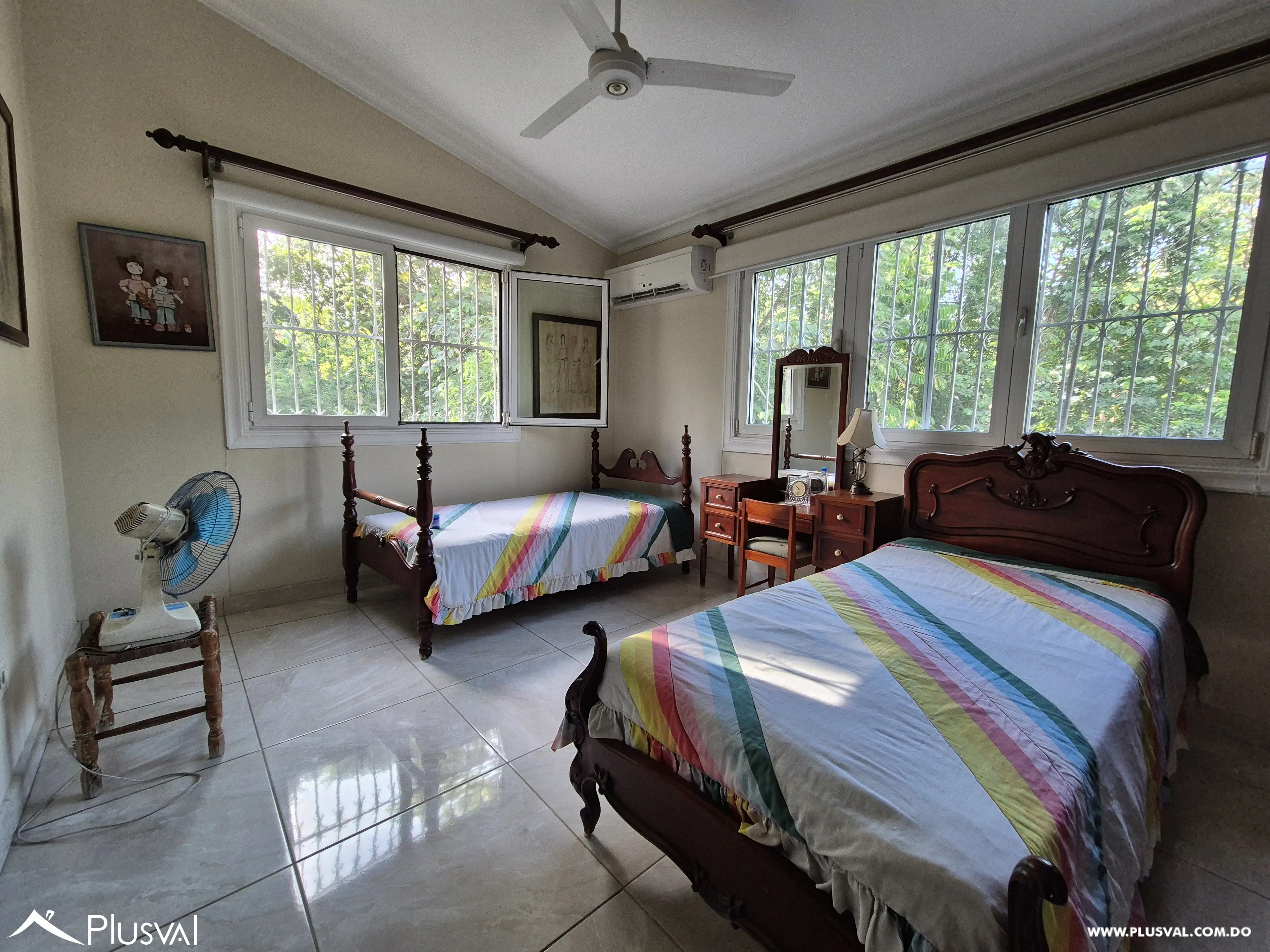 Amplia y hermosa casa en venta en Arroyo Hondo 2 456846