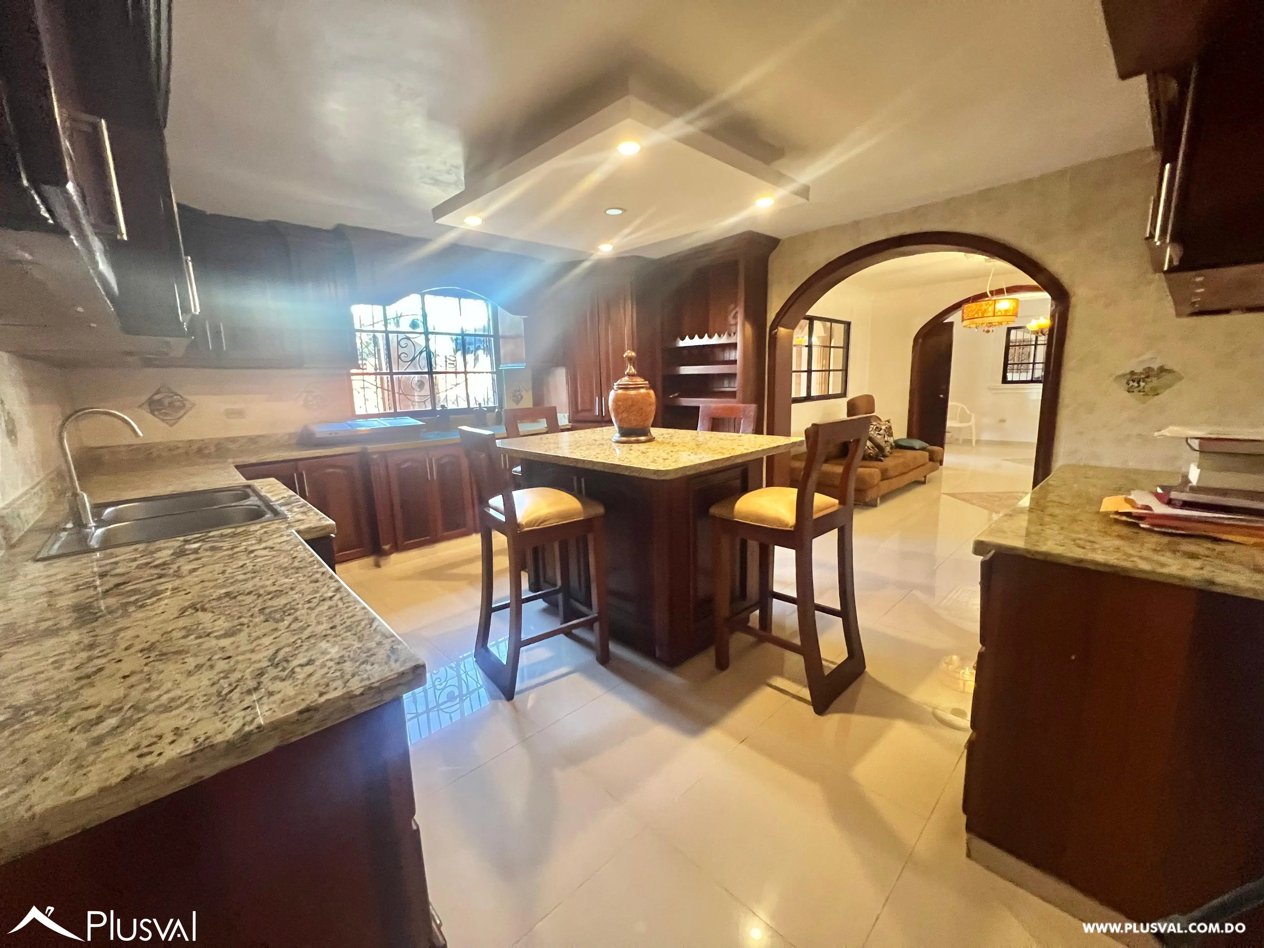 Casa en Brisa Oriental de 3 niveles. 478373