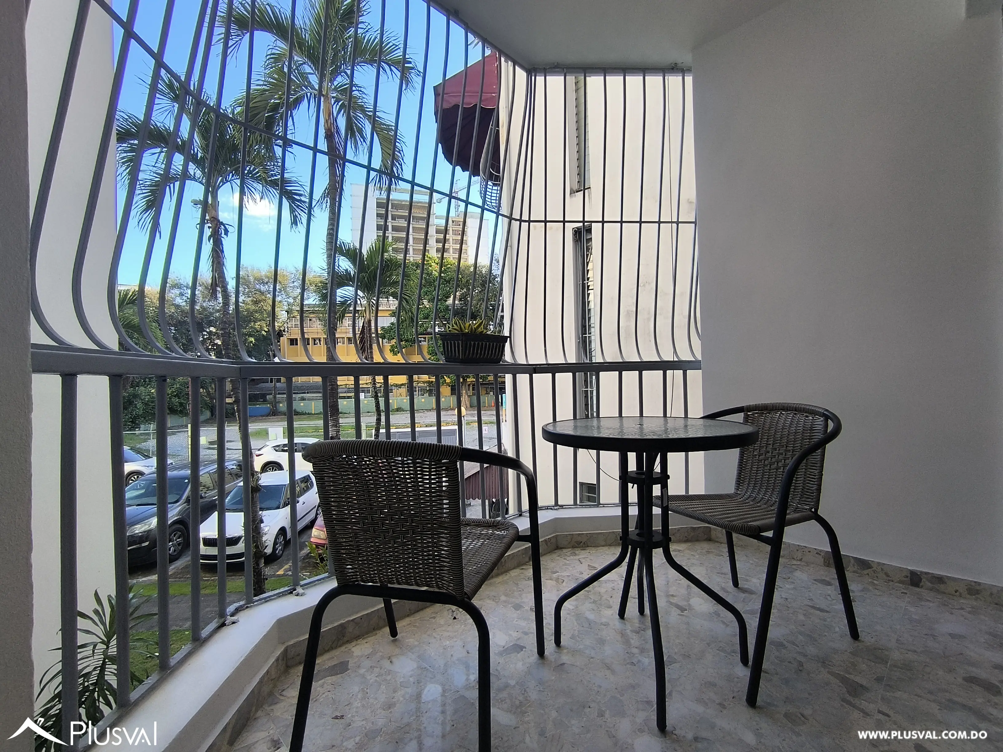 Apartamento en venta de 3 habitaciones con balcón en Naco 480746