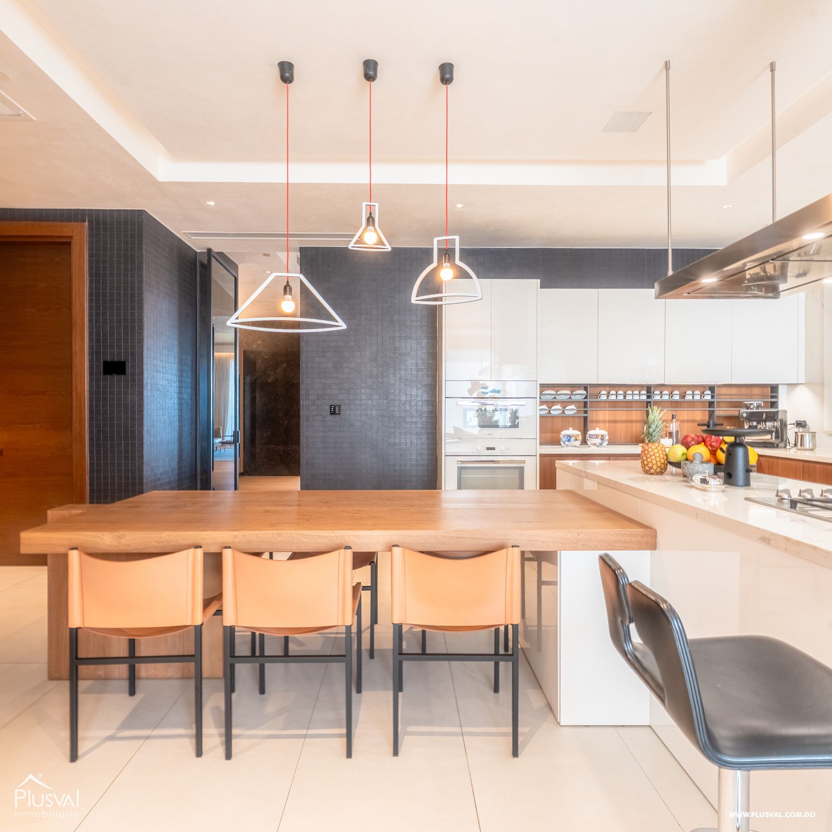 Apartamento en Venta en Anacaona | 4 Habitaciones | Estudio y Family | 659 m²| Vistas Impresionantes|  Espacios para Recibir y Vivir en Familia 439410